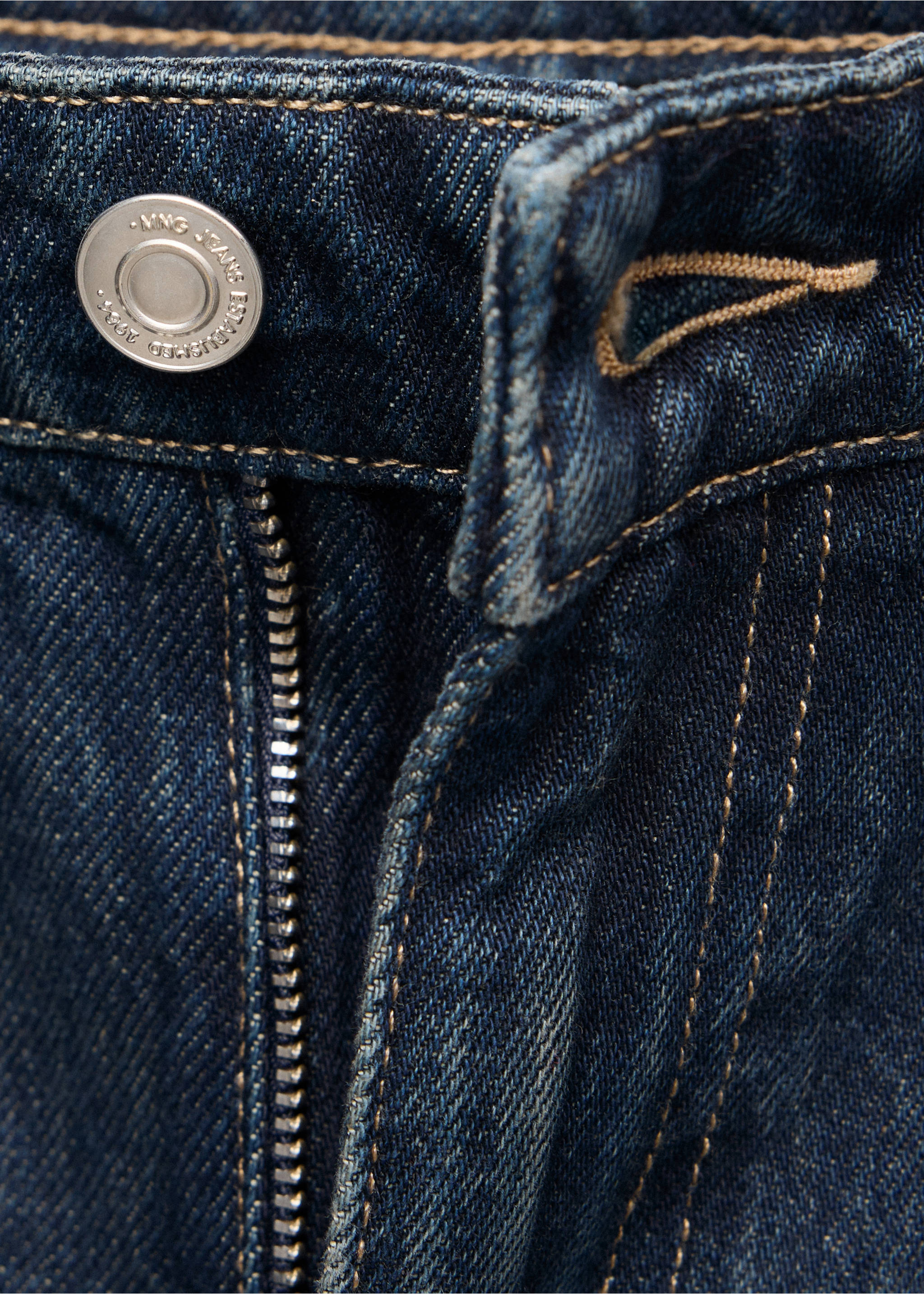 Mid-rise balloon jeans - Details of the article 8, Dark Vintage Blue. Ref: 37005894-00.