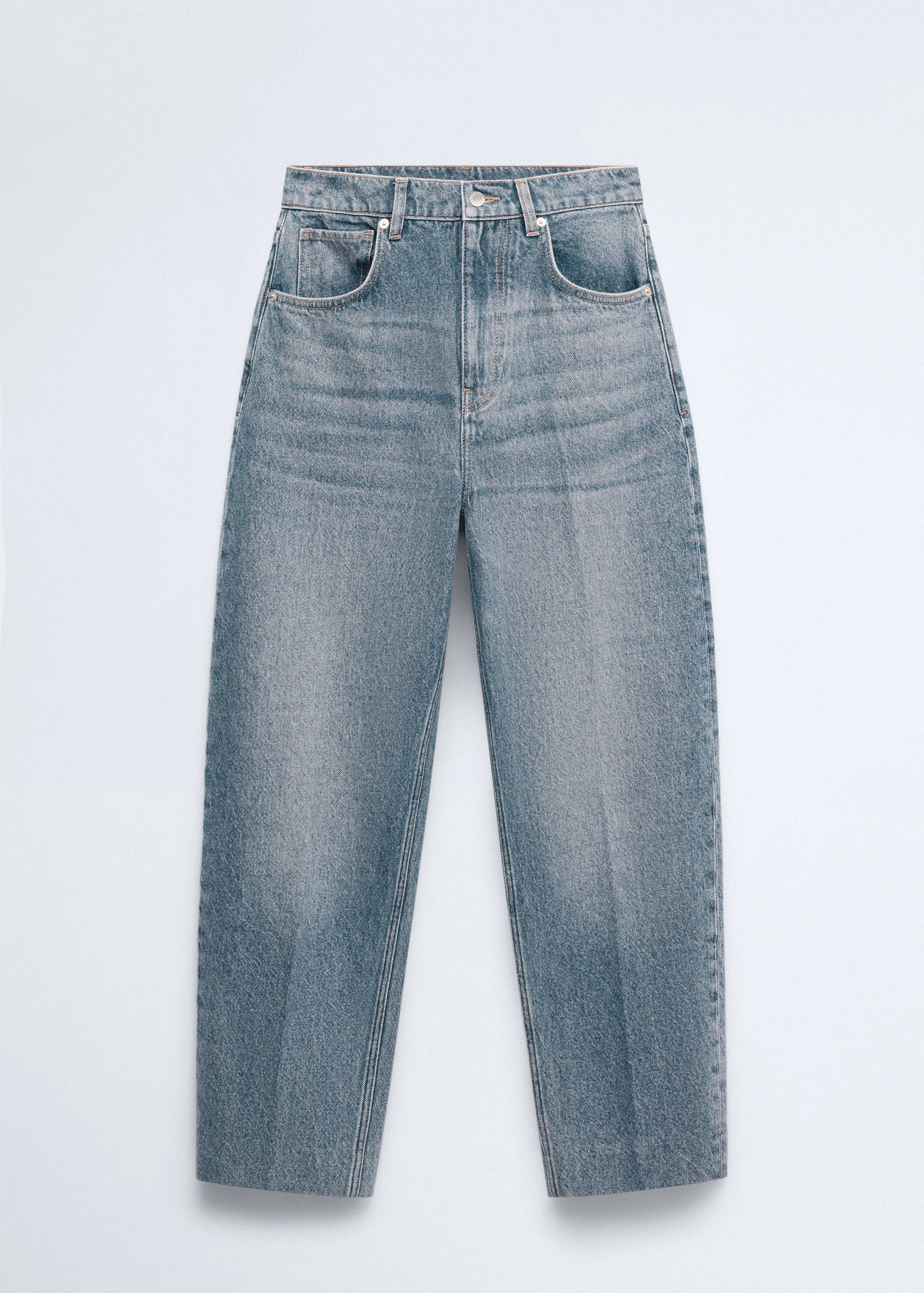Ankle-length balloon jeans - Article without model