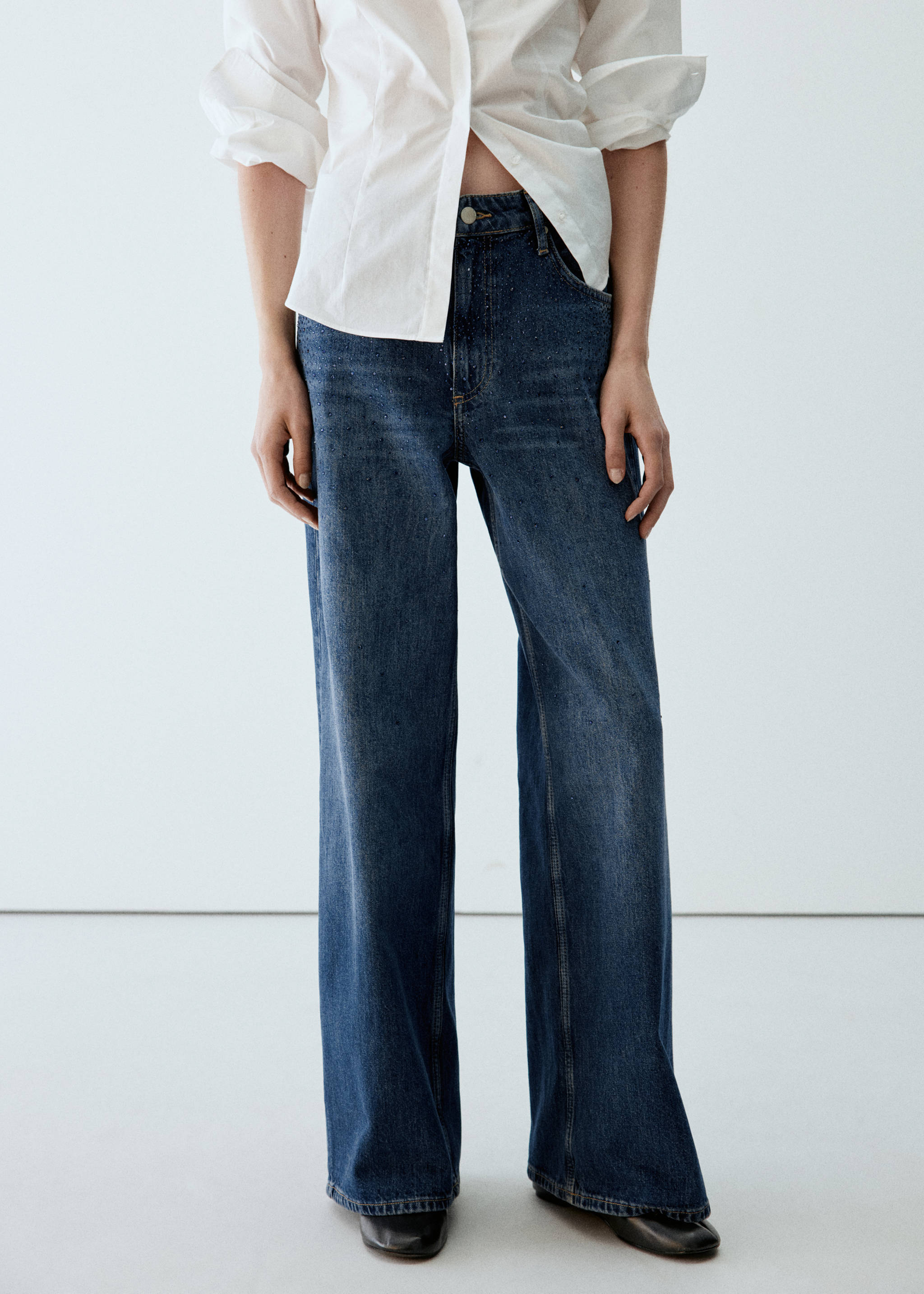Wide leg jeans with rhinestones - Medium plane