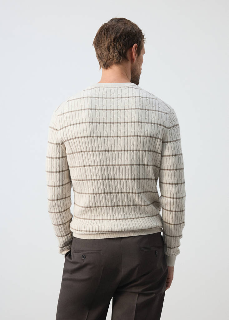 Cotton-lyocell blend cable-knit jumper - thumbnail 10