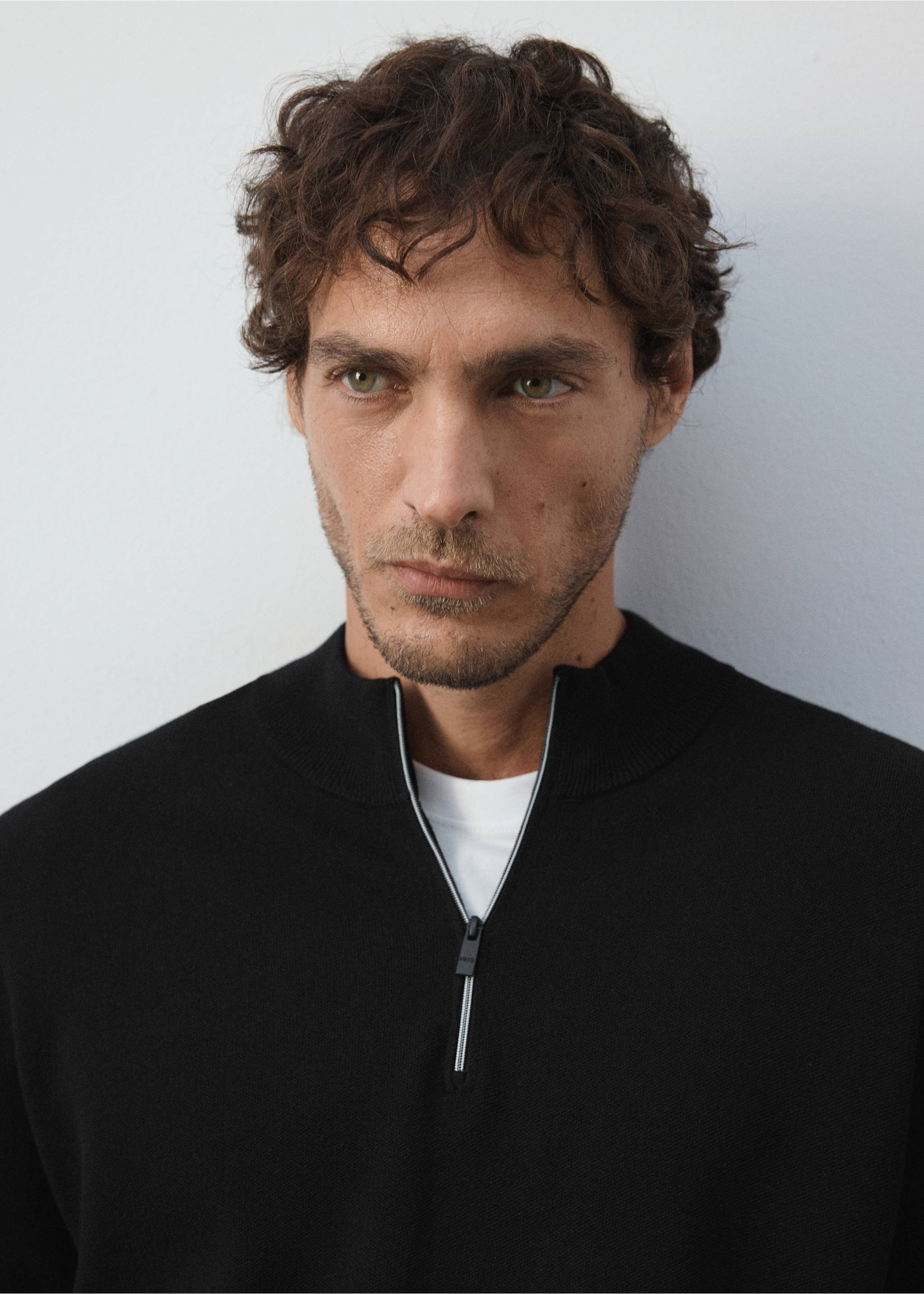 Comfort stretch zip jersey - Details of the article 1, Black. Ref: 37005987-01.