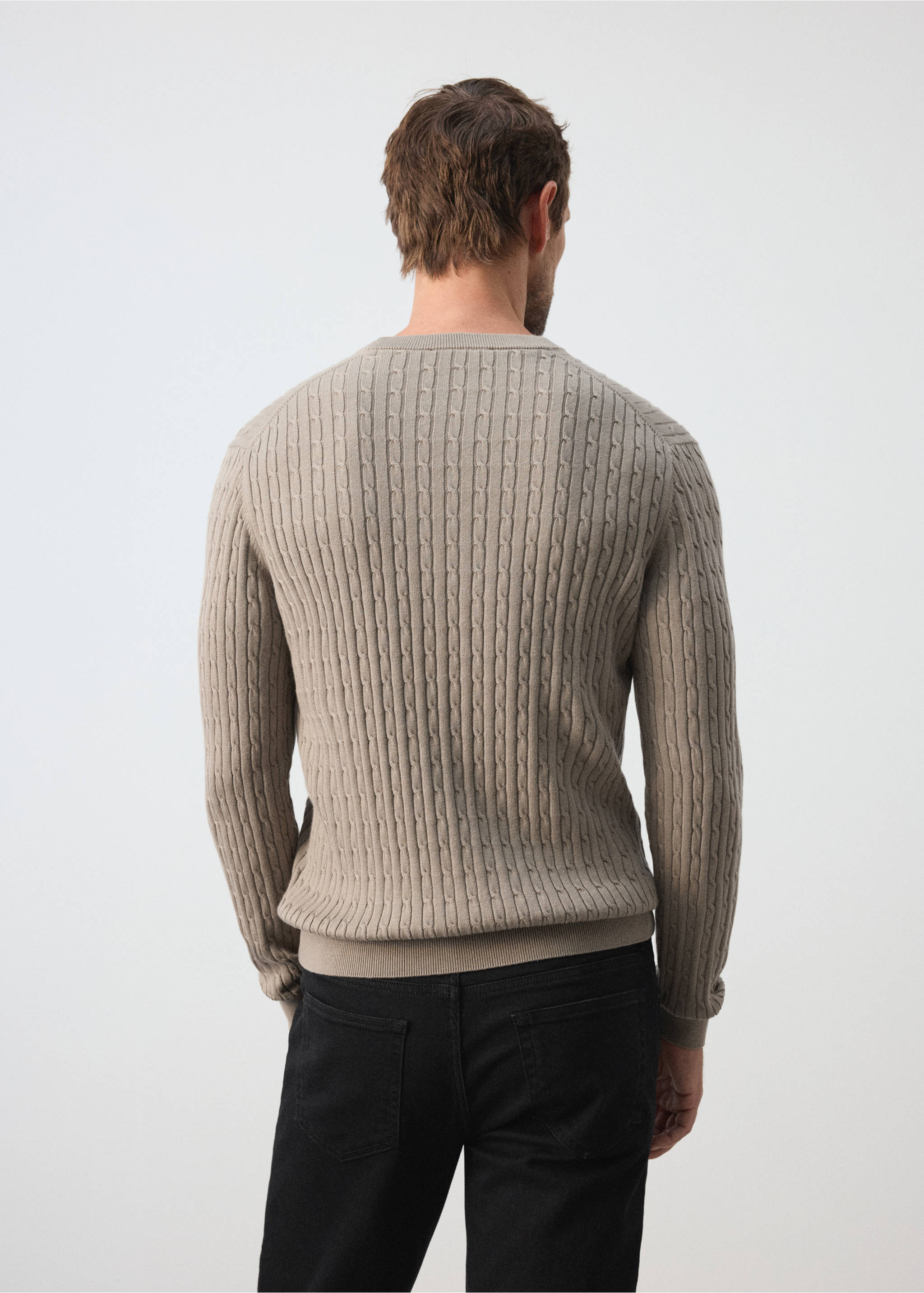 Cotton-lyocell blend cable knit sweater - Reverse of the article, Mink Grey. Ref: 37005988-00.