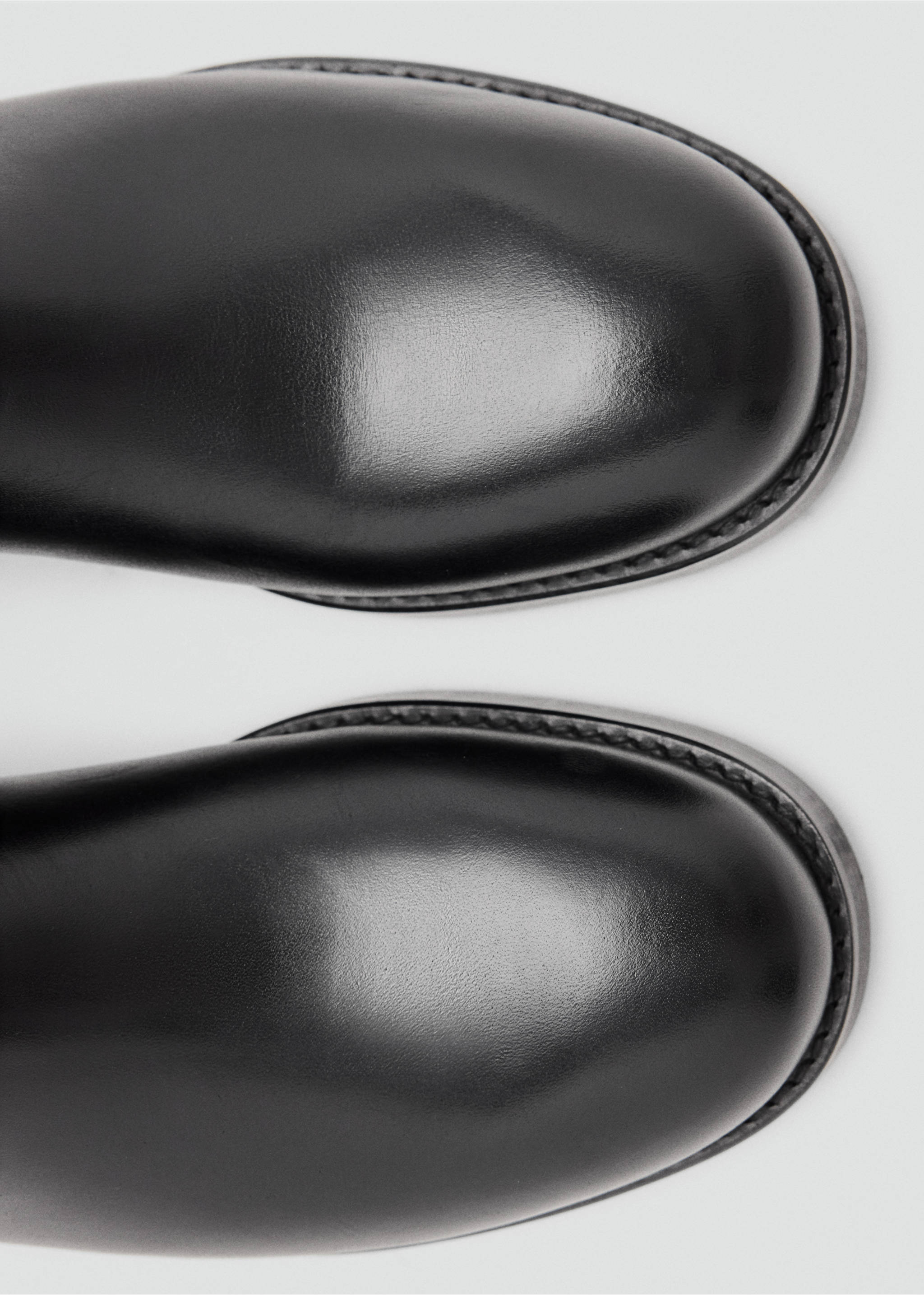 Rounded toe leather ankle boots - Details of the article 2, Black. Ref: 37005991-00.
