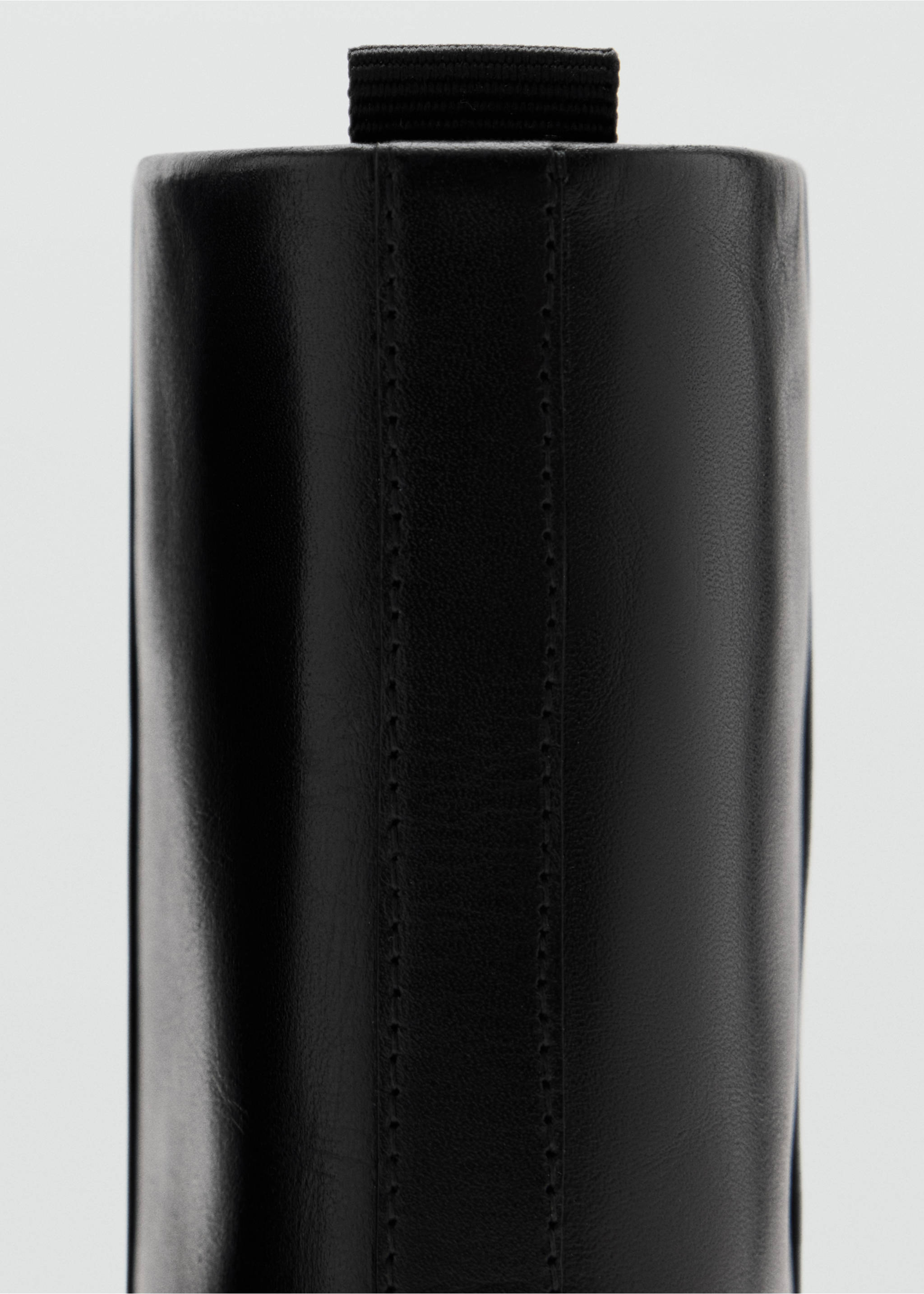 Rounded toe leather ankle boots - Details of the article 3, Black. Ref: 37005991-00.