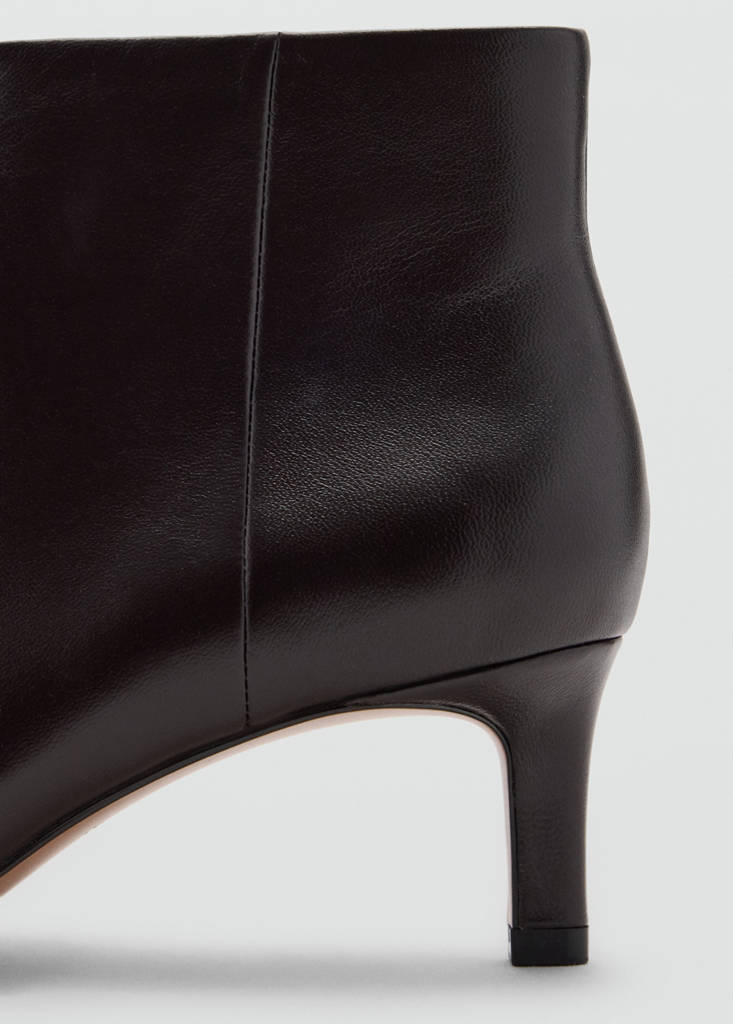Square-toe leather heeled ankle boots — Chocolate