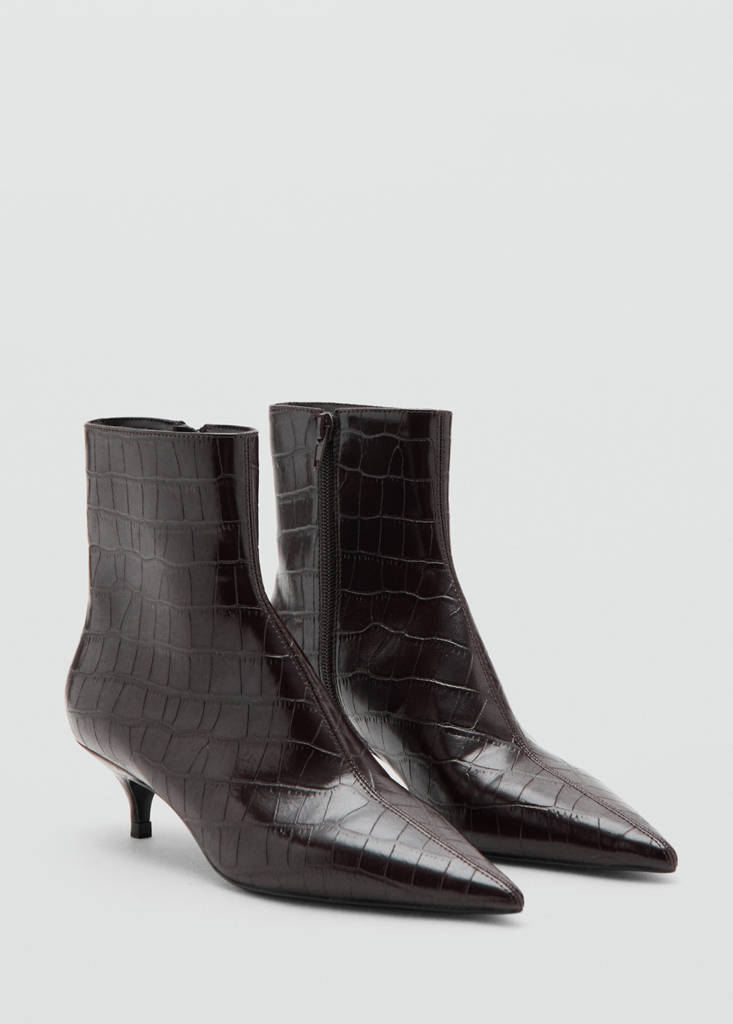 Kitten heel pointed-toe ankle boot — Burgundy