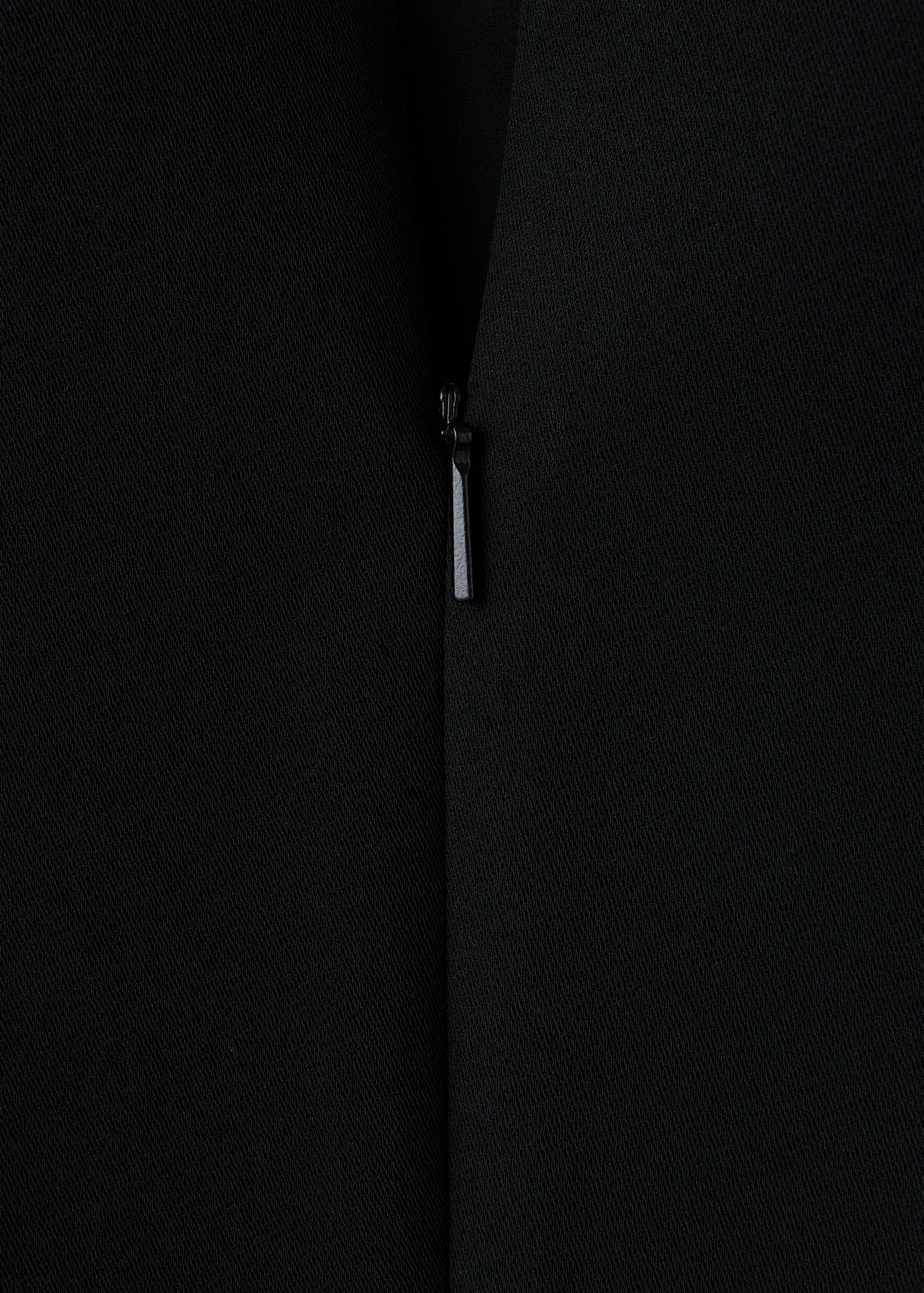 Short dress with seam detailing - Details of the article 0