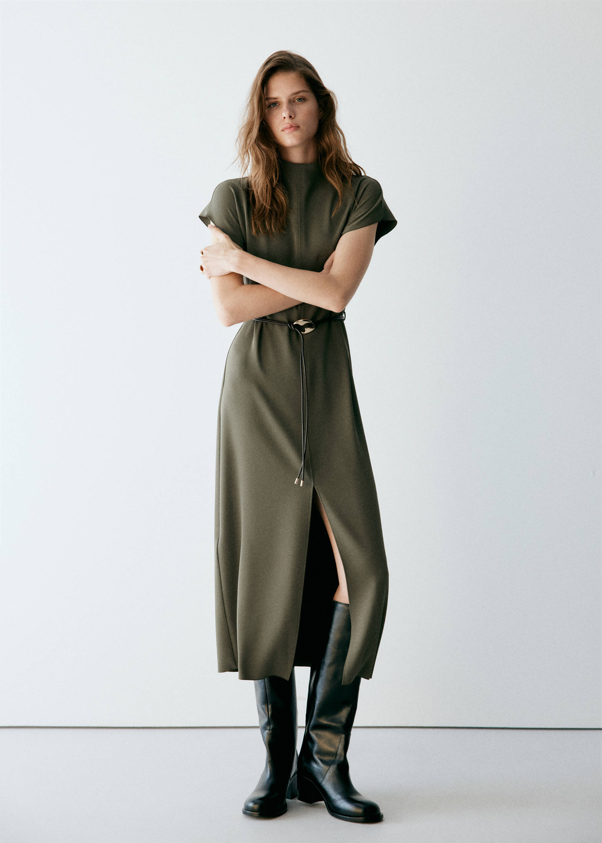 High-neck dress with belt - General plane