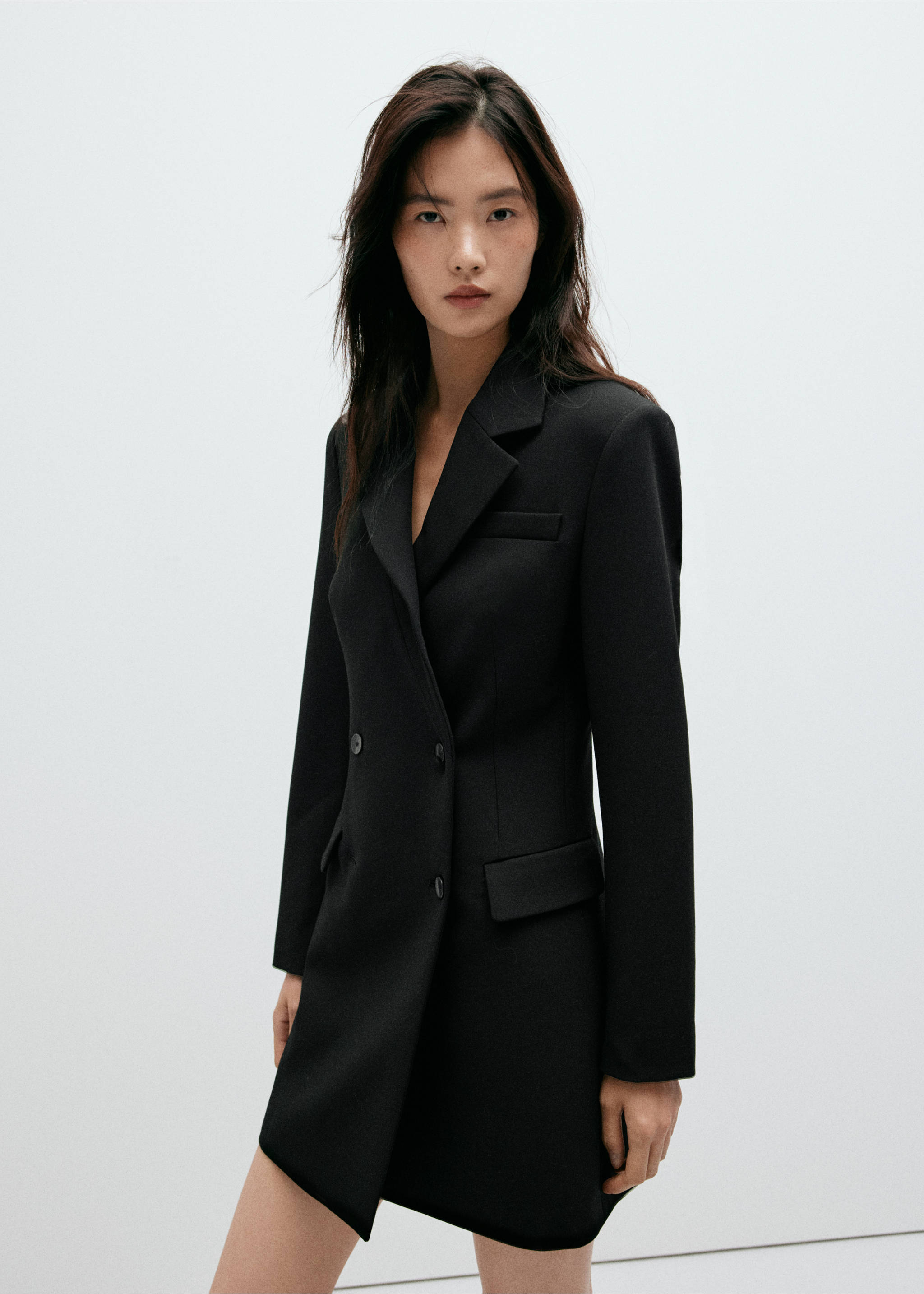Vestido estilo blazer doble botonadura - Plano medio, Negro. Ref: 37006008-00.