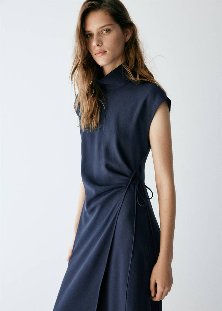 Turtleneck wrap dress — Dark Navy