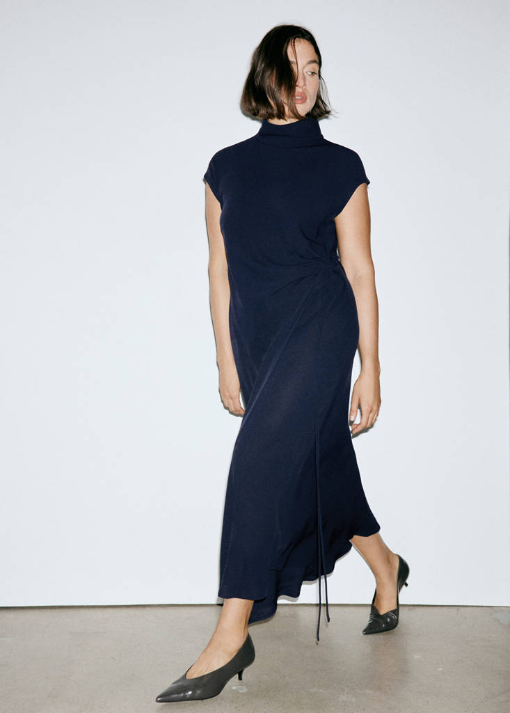 Turtleneck wrap dress — Dark Navy