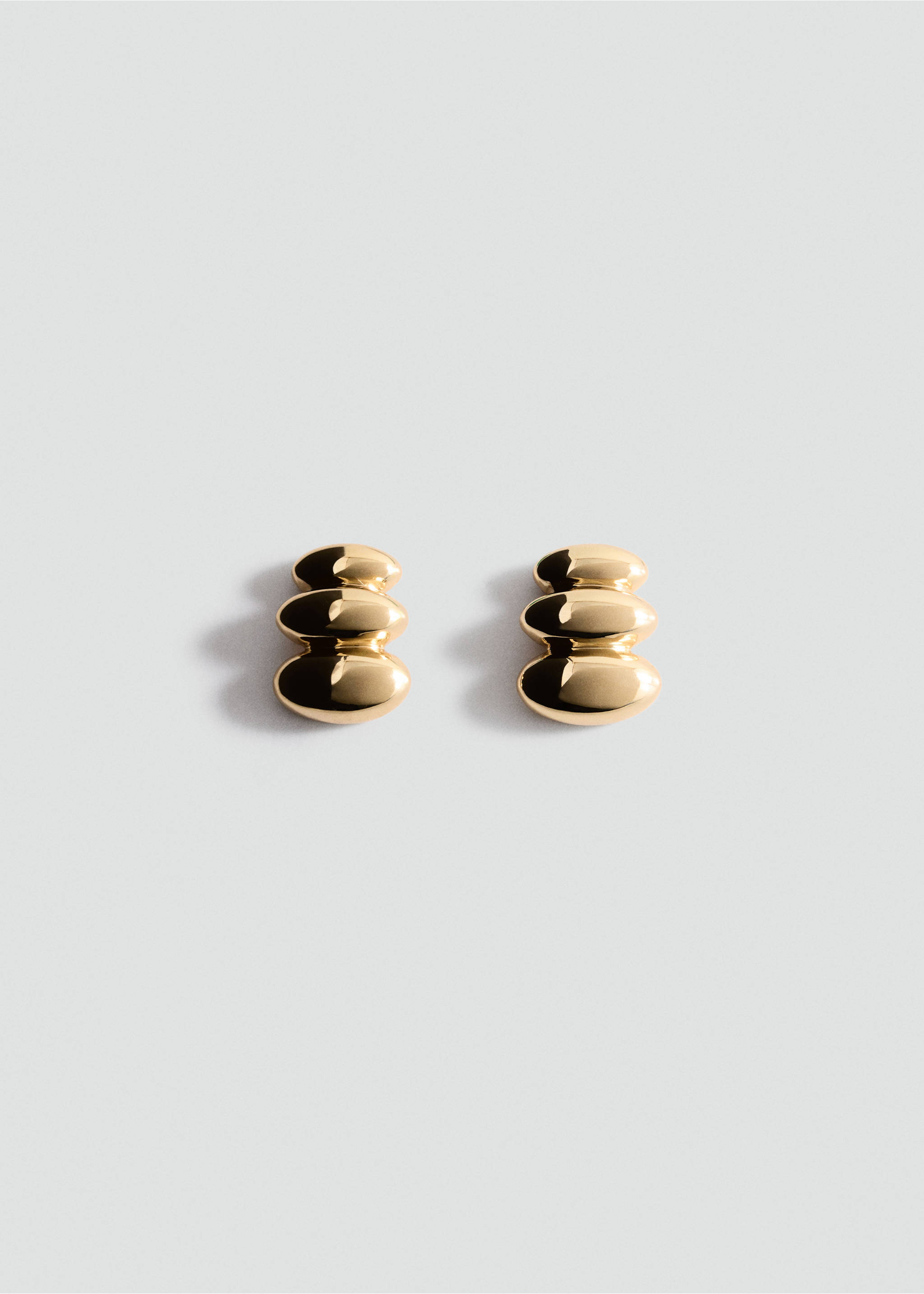 Boucles d’oreilles longues ovales - Article sans modèle, Or. Ref: 37006016-00.