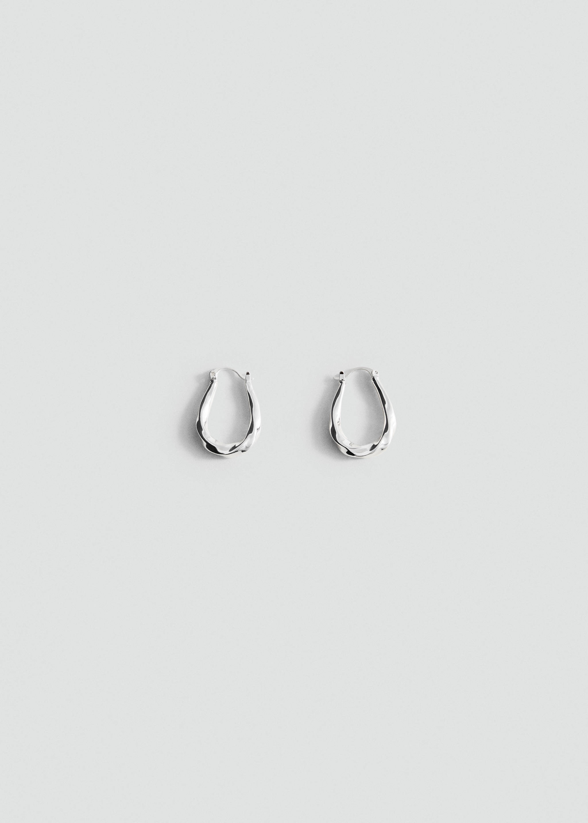 Embossed hoop earrings - Article without model
