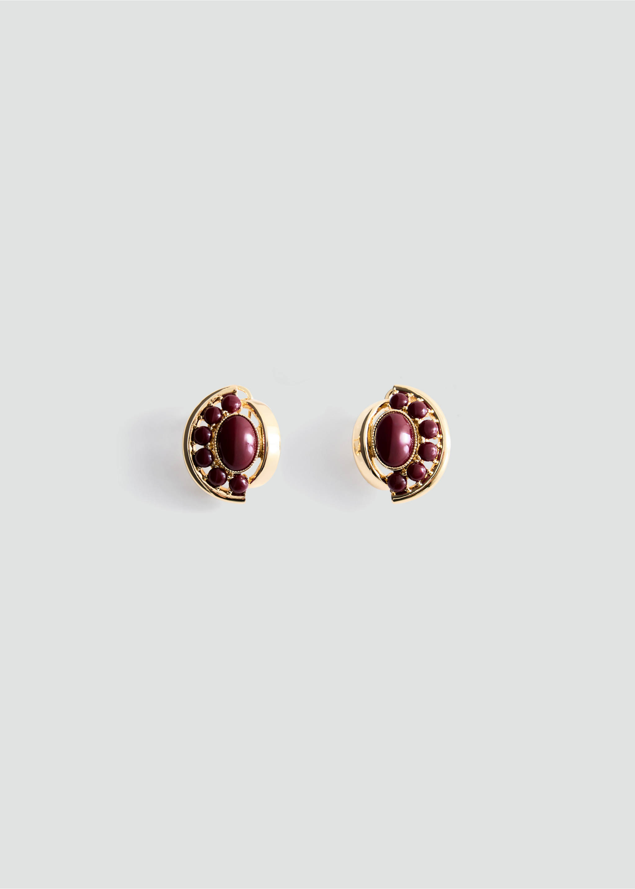 Boucles d’oreilles détail perles - Article sans modèle, Or. Ref: 37006020-00.