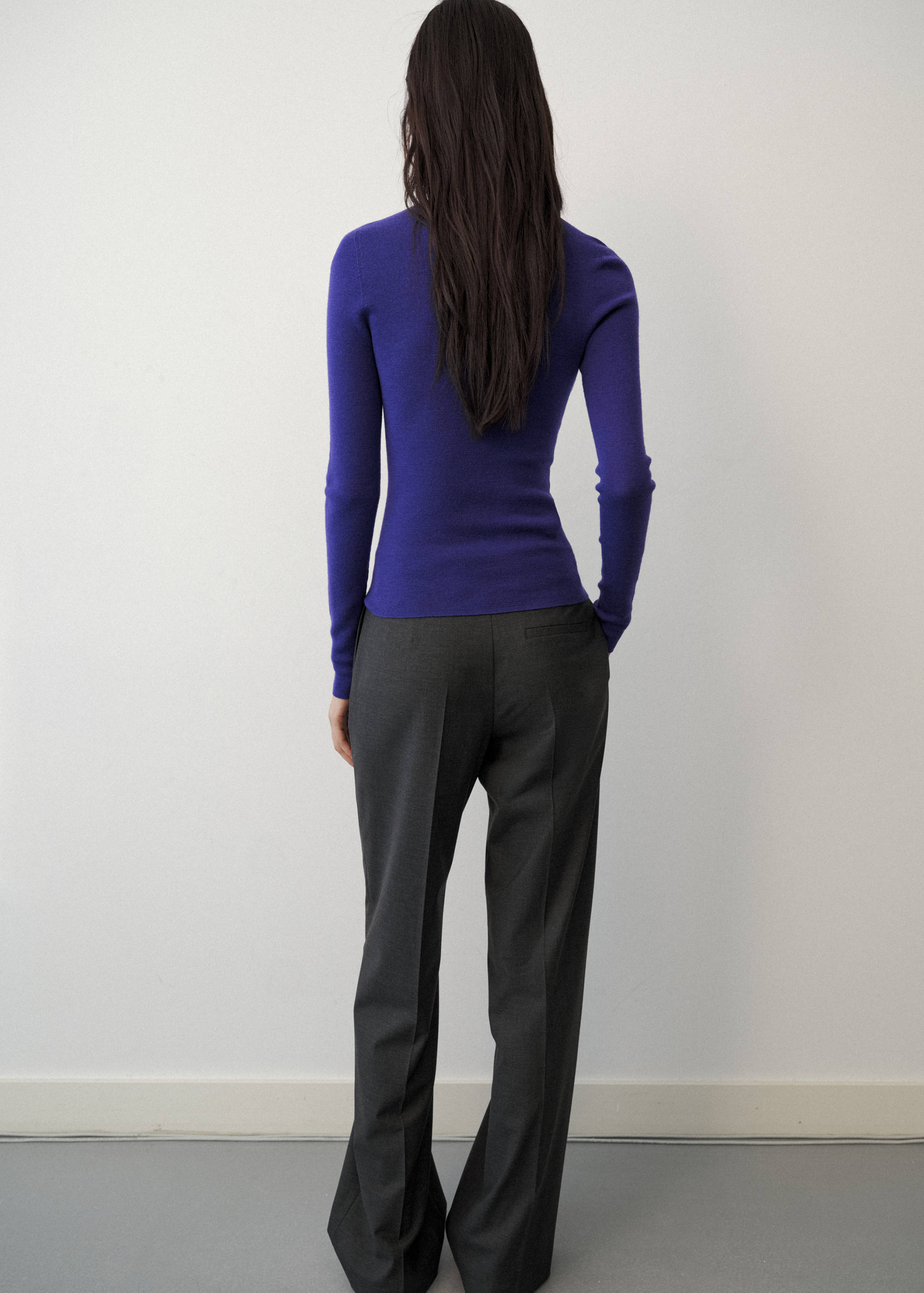 Pull-over 100 % laine col montant - Verso de l’article