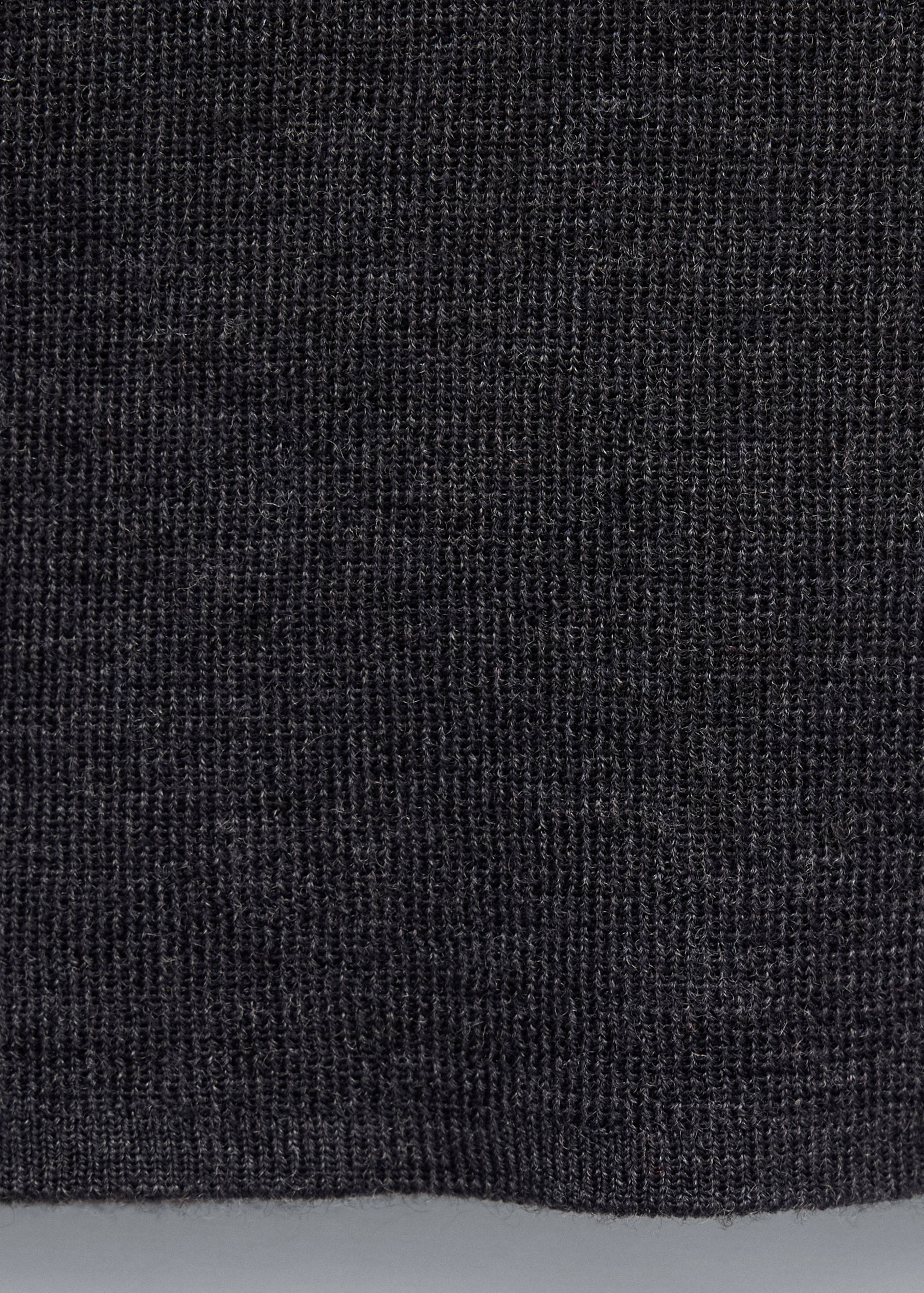 Pull-over 100 % laine col montant - Détail de l'article 0