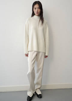 Turtleneck wool sweater — White 2