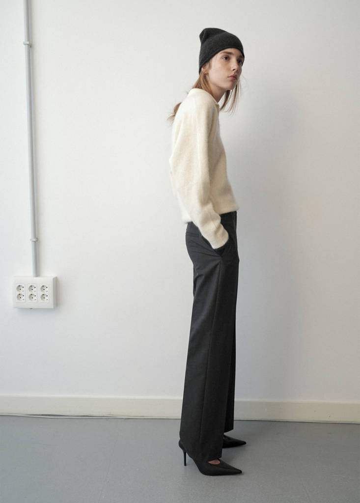 100% wool polo-neck sweater