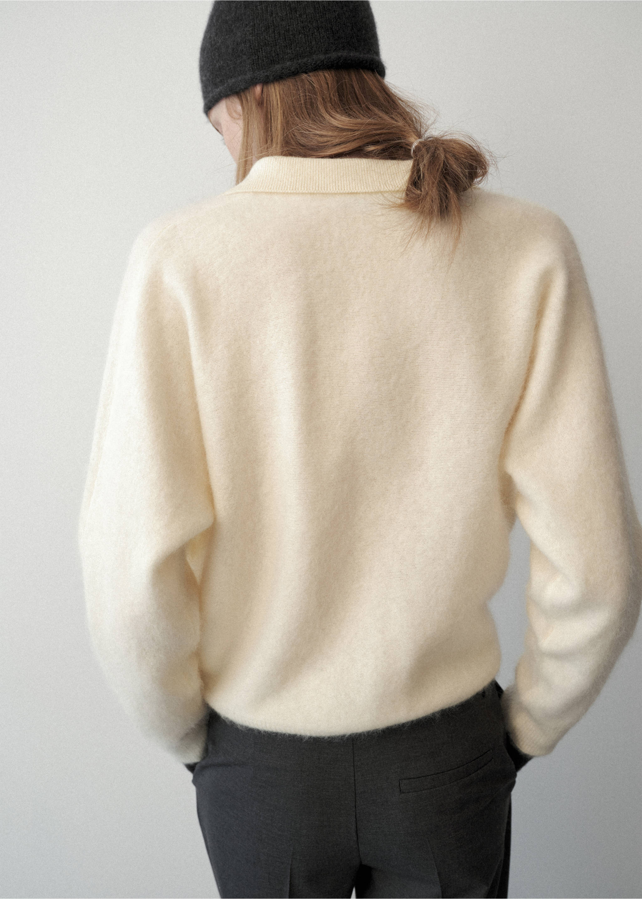 100% wool polo-neck sweater - Reverse of the article, Pastel Yellow. Ref: 37006342-00.