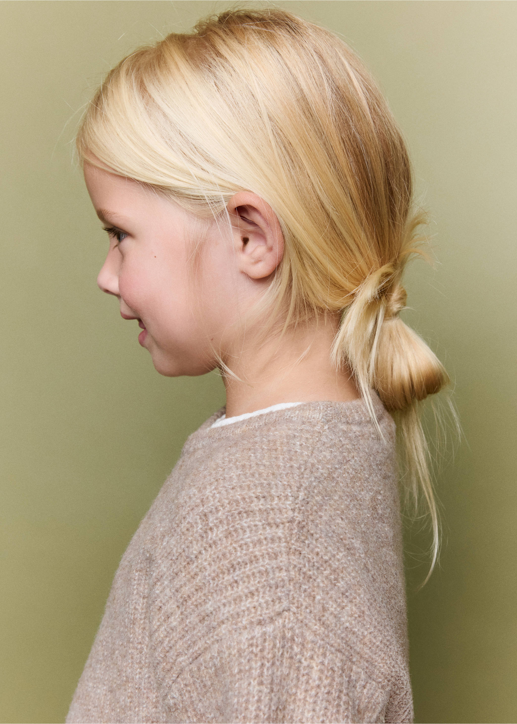 Oversized button-detail knit sweater - Details of the article 1, Medium Brown. Ref: 37006347-00.