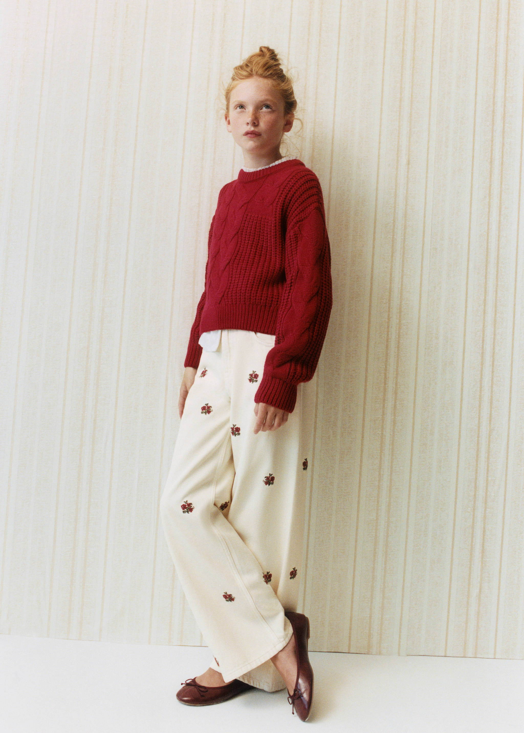 Jean large avec broderie à fleurs - Détail de l'article 5