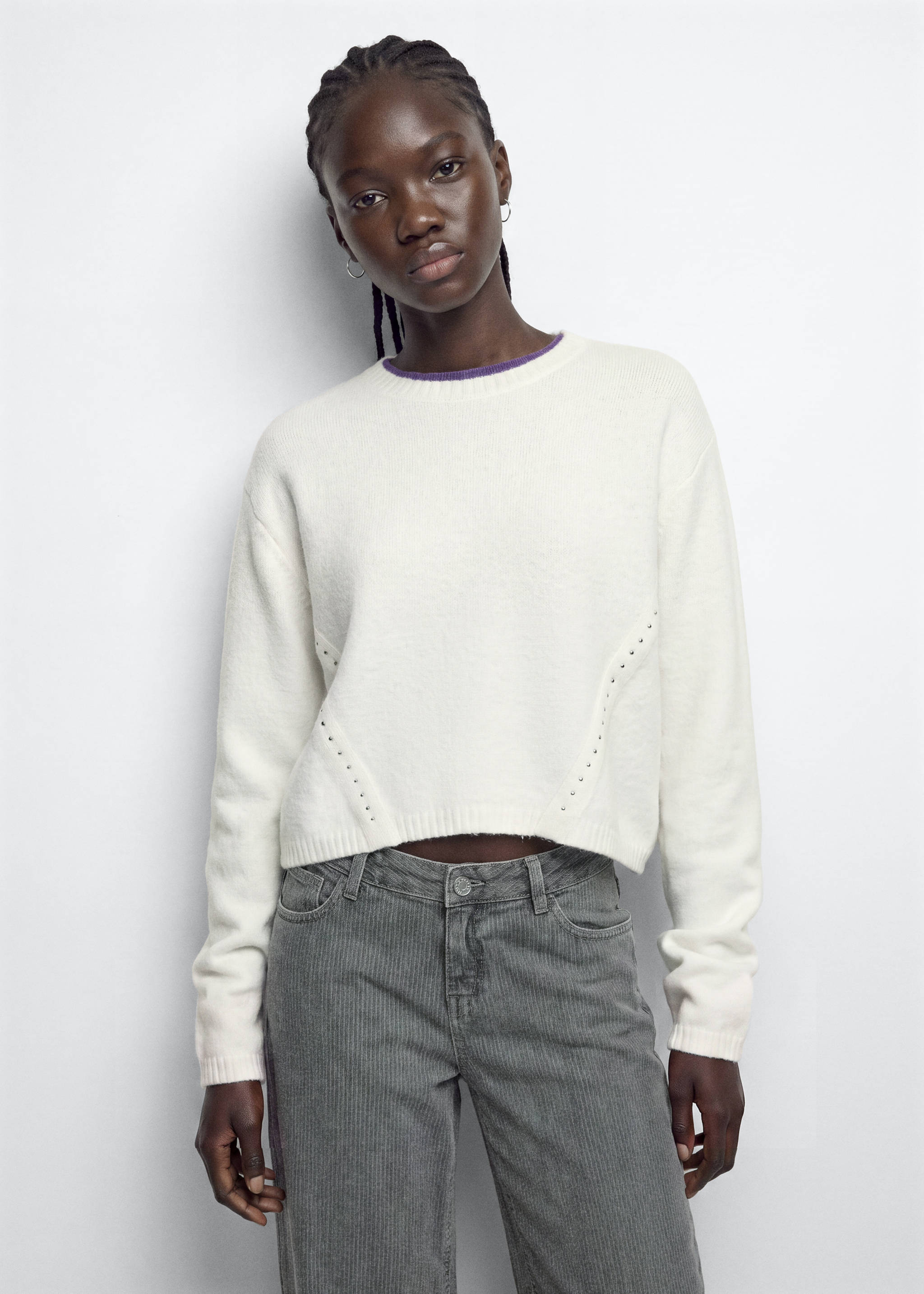 Jersey with stud detail - Medium plane, Off White. Ref: 37006358-00.
