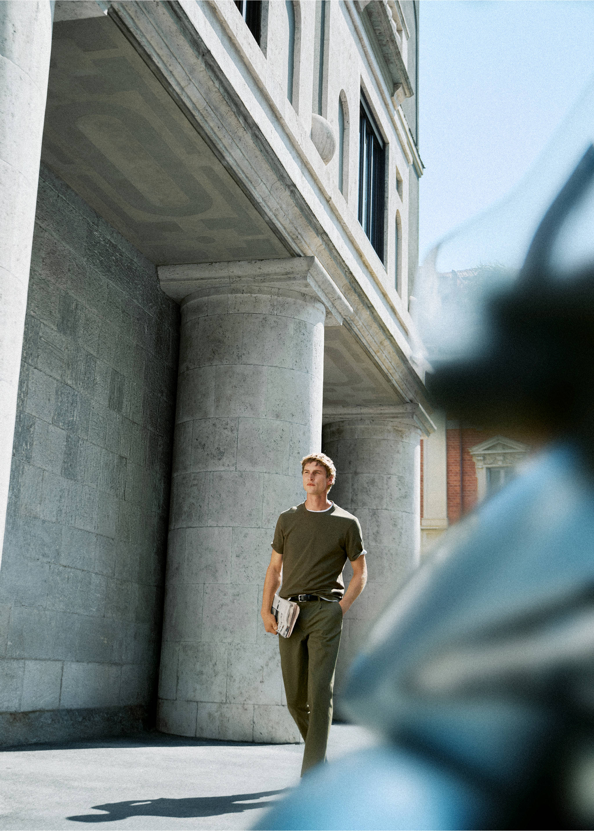 Regular-fit Thermolite® t-shirt - Details of the article 6, Khaki. Ref: 37006740-00.