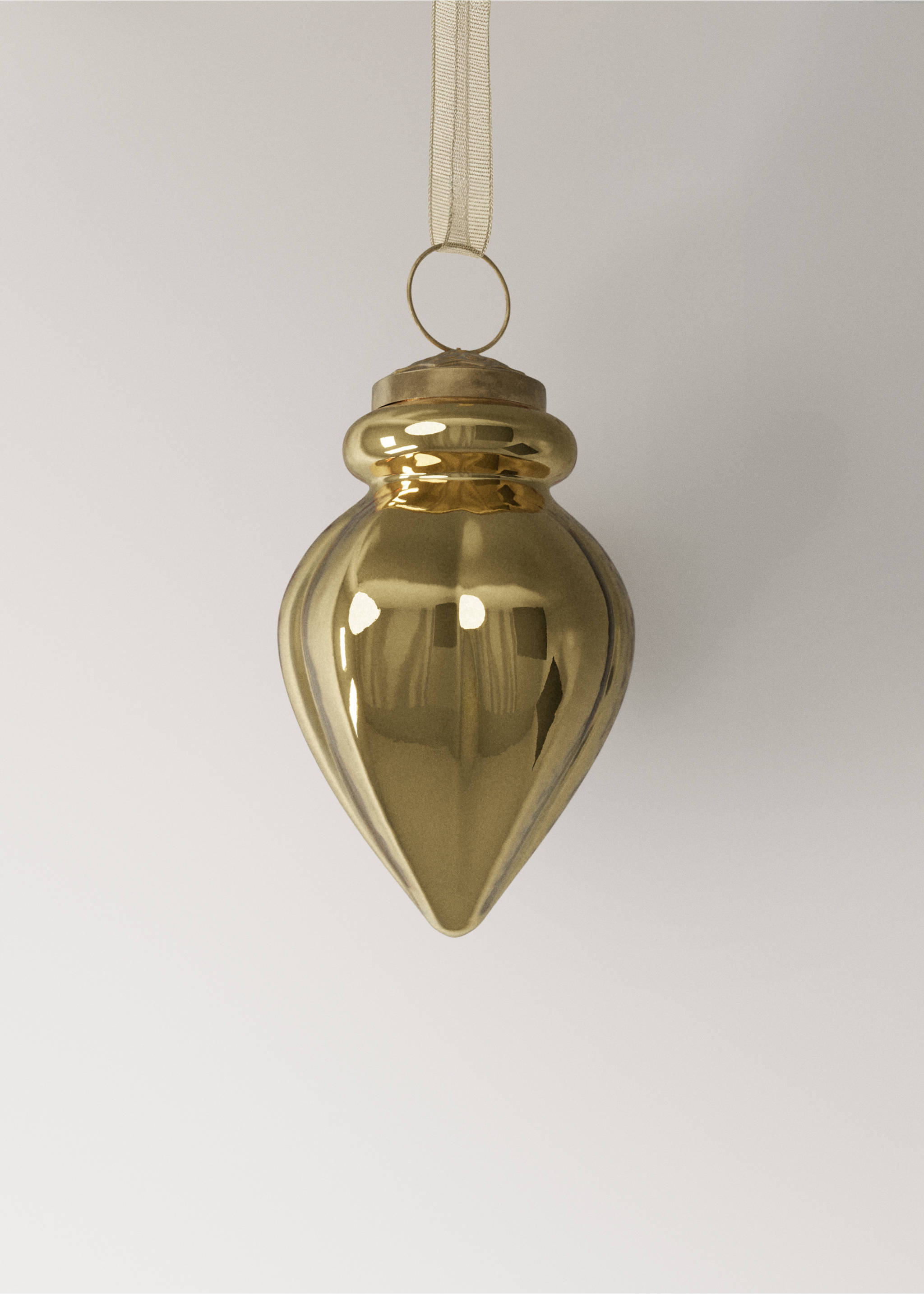 CHRISTMAS ORNAMENT GOLDIE - Detail des Artikels 1, Gold. Ref: 37006756-00.
