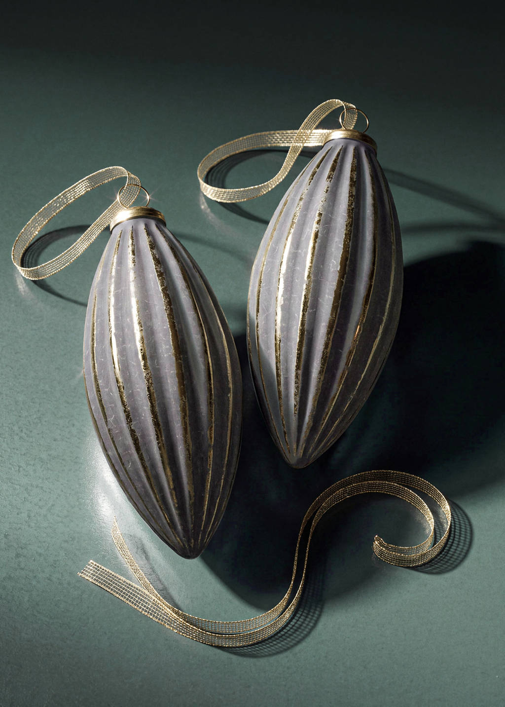 Christmas tree ornament - Home | MANGO USA