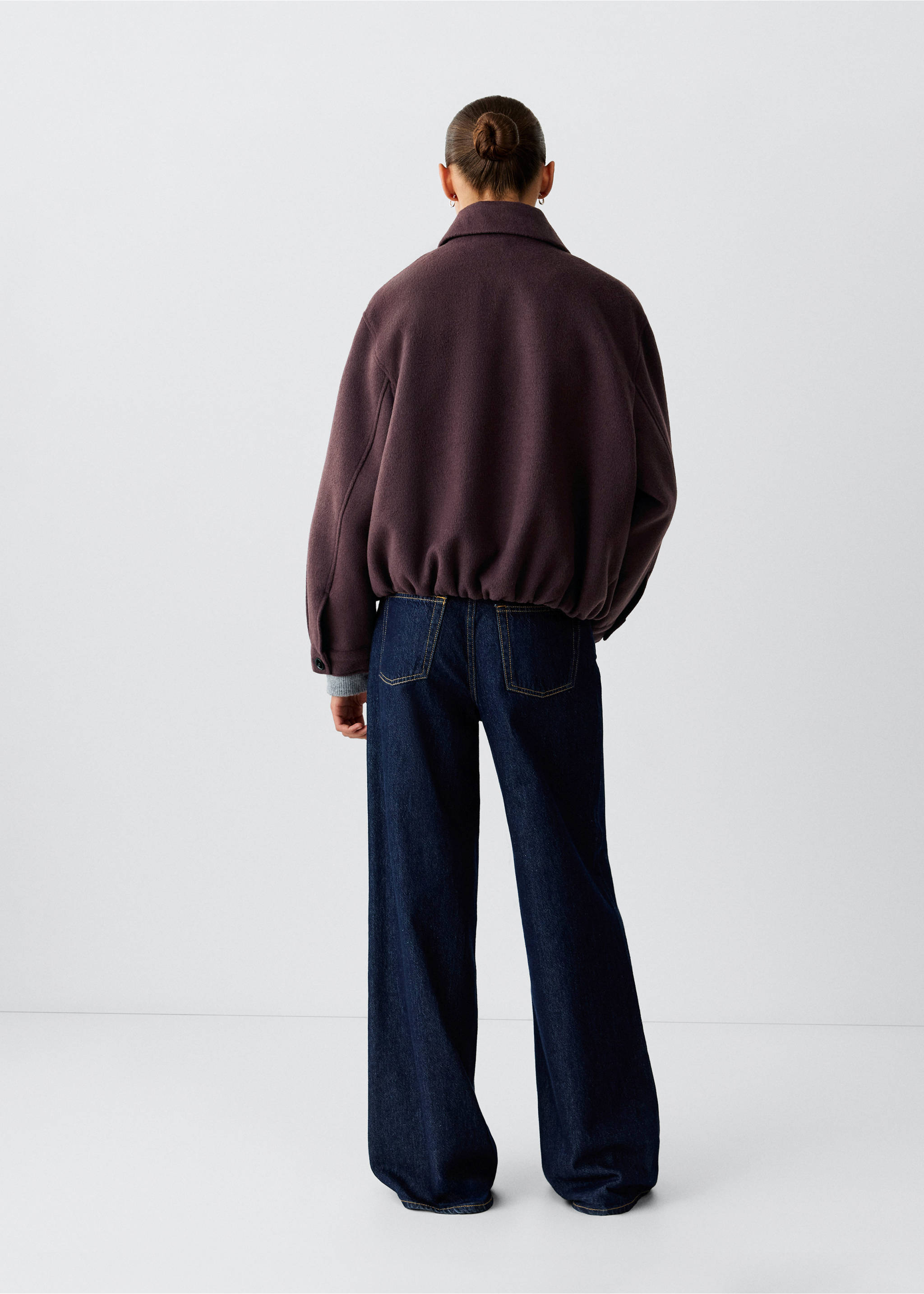 Short coat with a shirt collar - Reverse of the article, Maroon. Ref: 37007122-00.