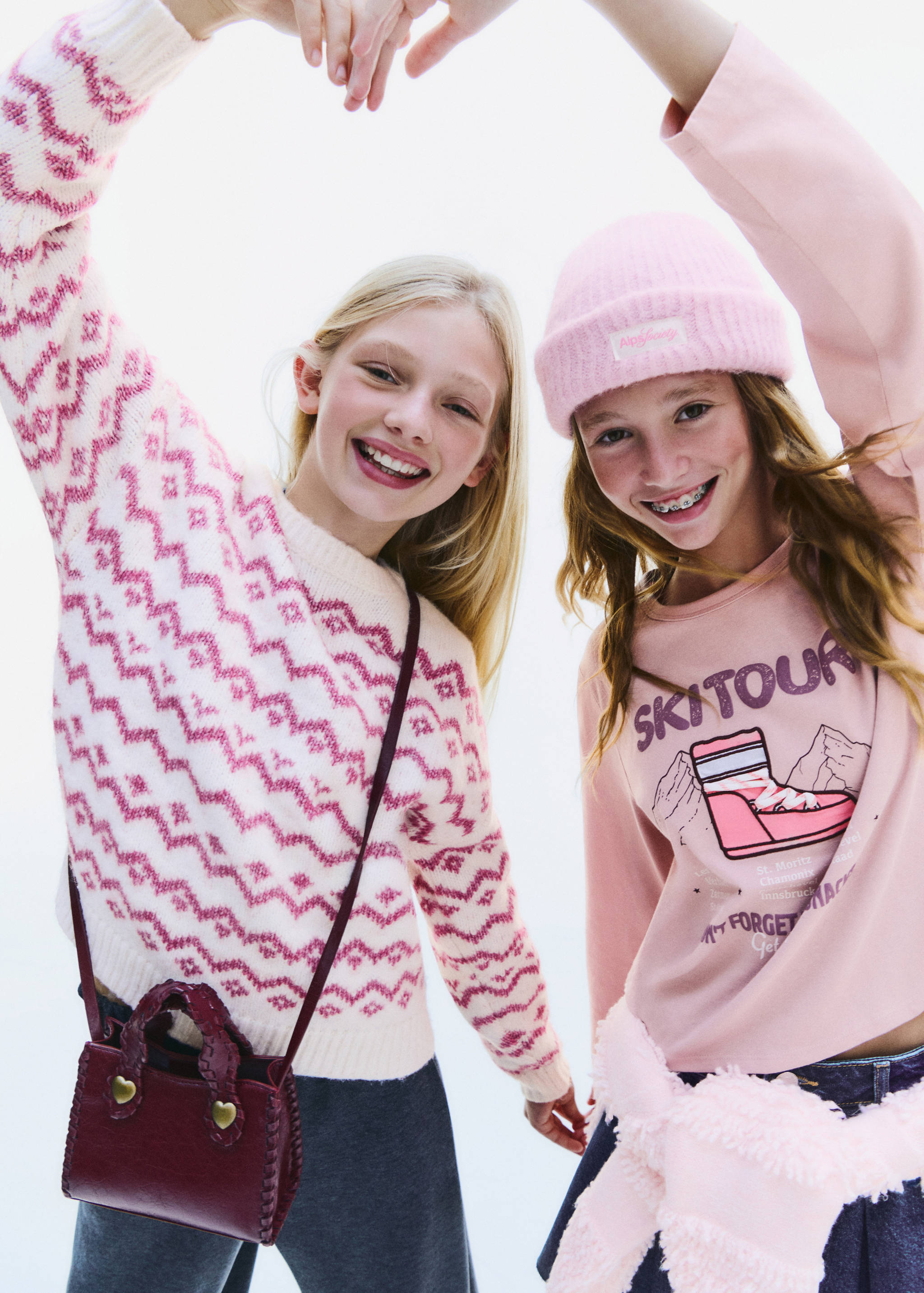 Jacquard knit jumper design - Details of the article 5, Pink. Ref: 37007127-00.