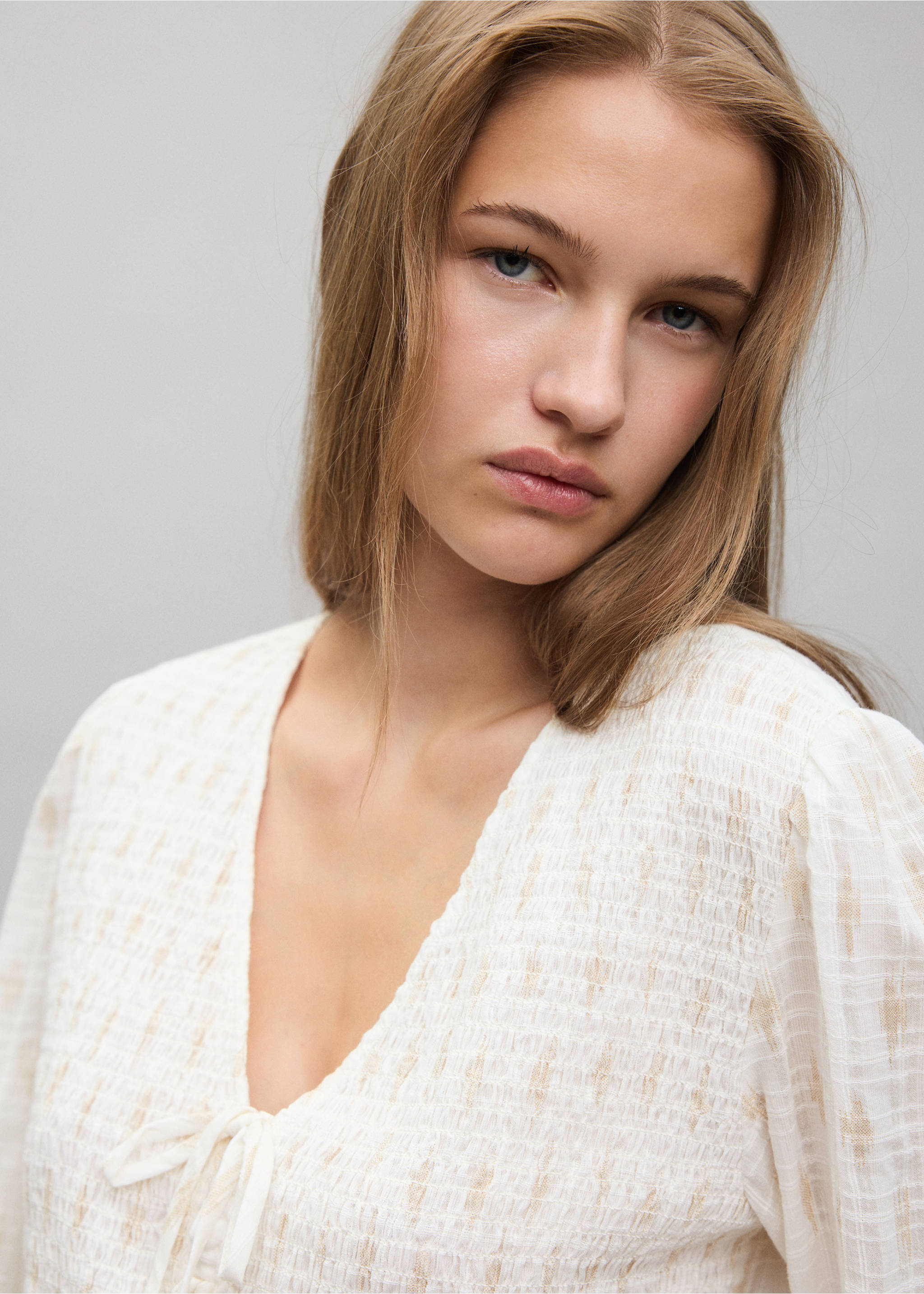 100% cotton gathered shirt - Details of the article 1, Off White. Ref: 37007132-00.