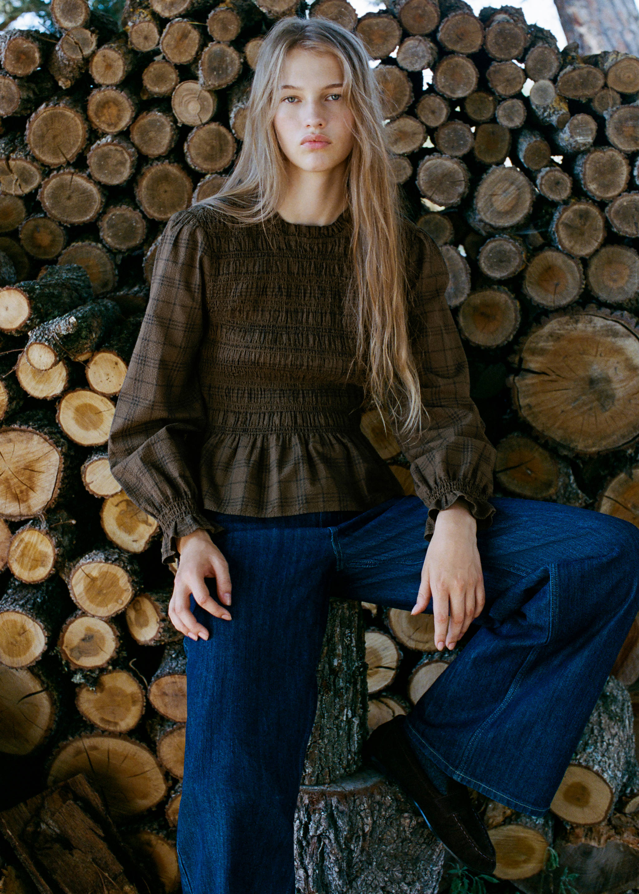 Ruffled gathered blouse - Medium plane