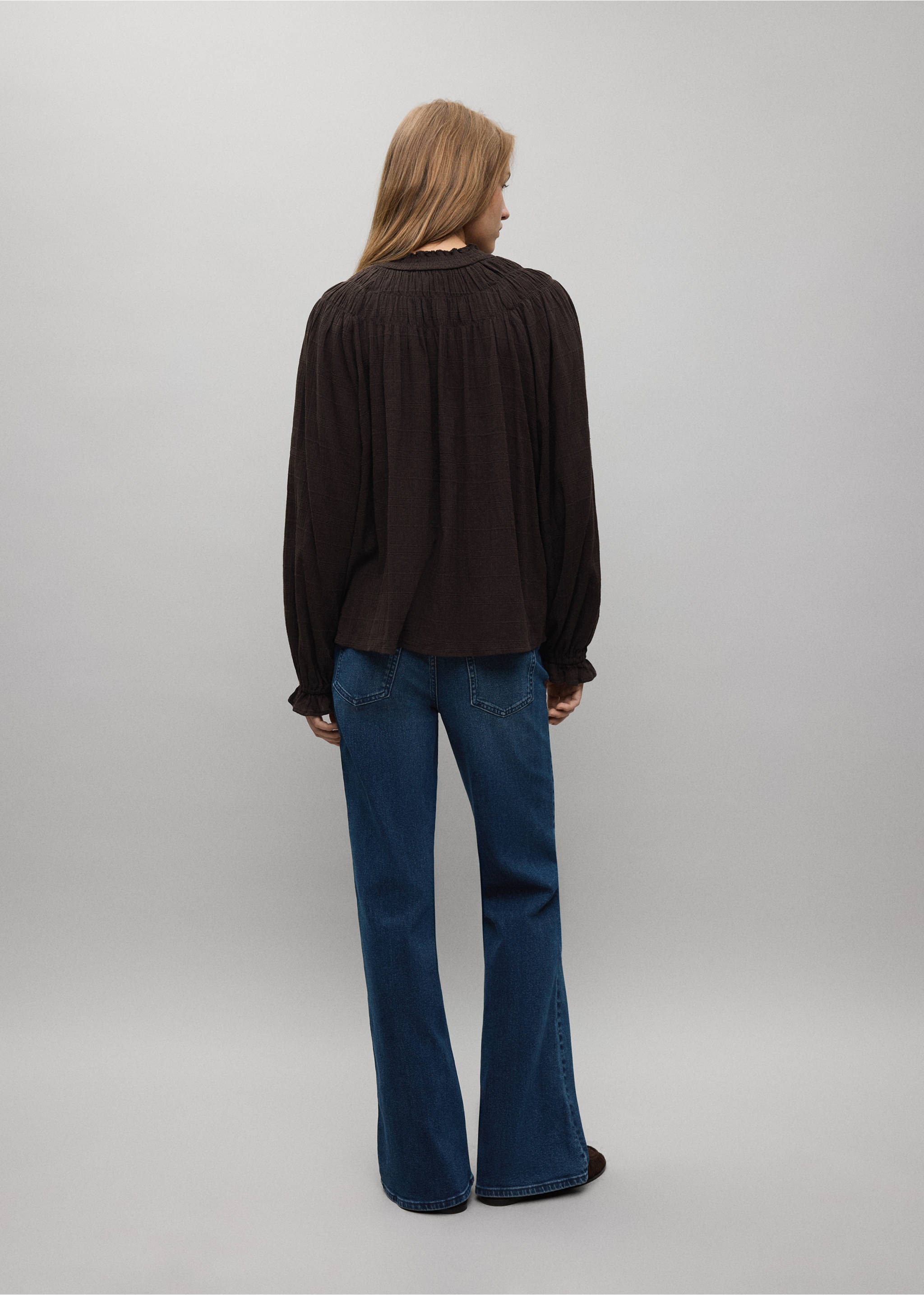 Jeans low waist flare - Reverso del artículo, Azul oscuro intenso. Ref: 37007139-00.