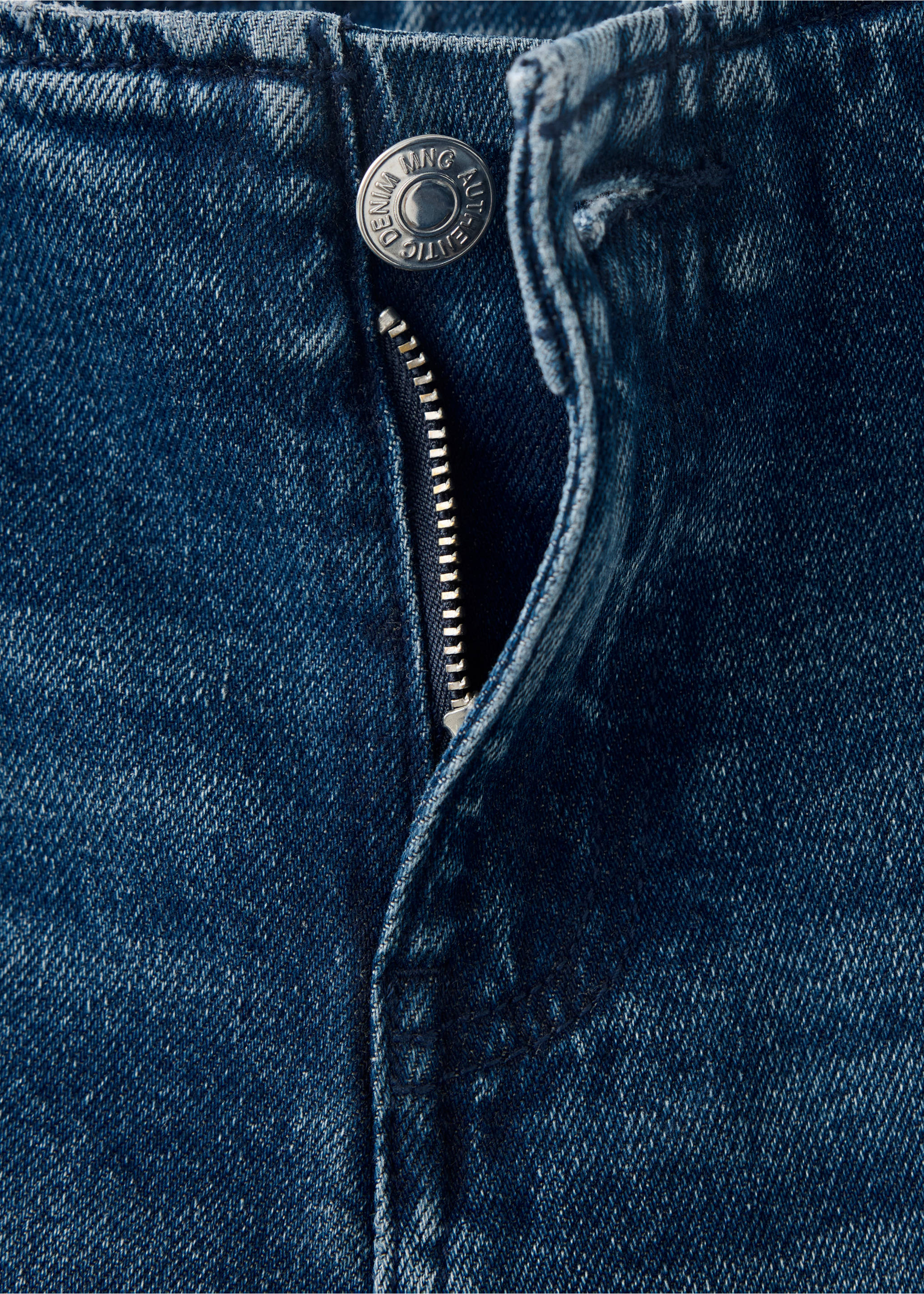 Jeans daisy - Details of the article 8, Deep Dark Blue. Ref: 37007139-00.