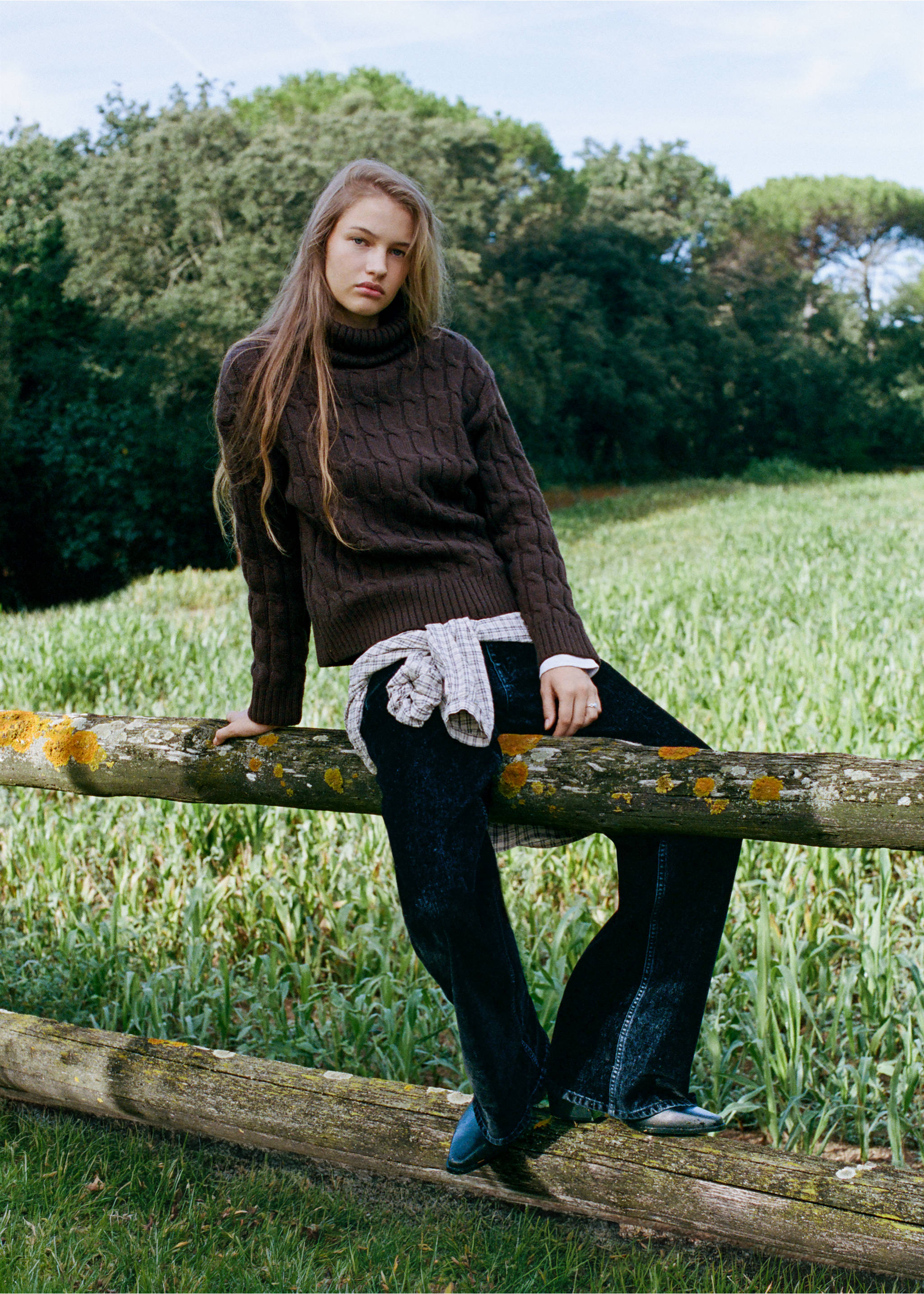 Twisted turtleneck sweater - General plane, Brown. Ref: 37007140-00.