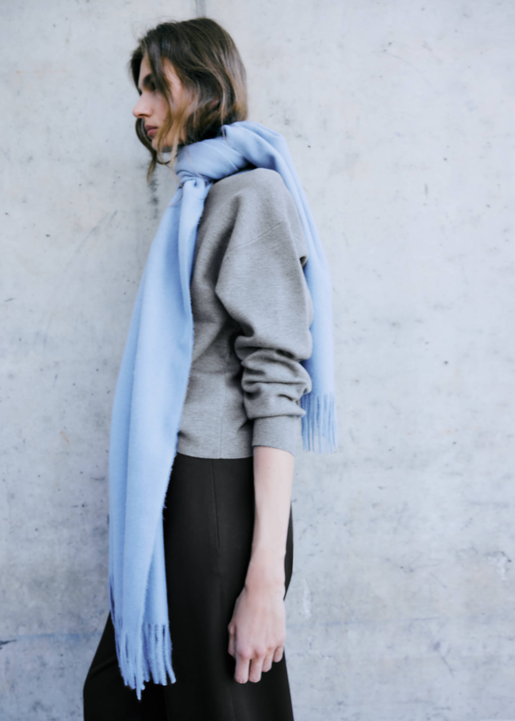 Pull en maille à col rond - Plan moyen