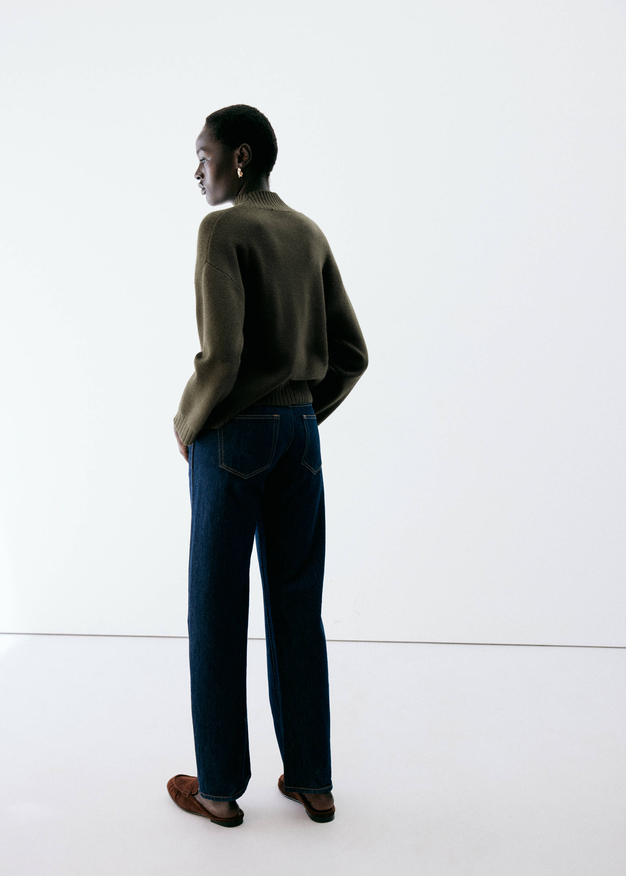 Funnel neck knit sweater - Reverse of the article