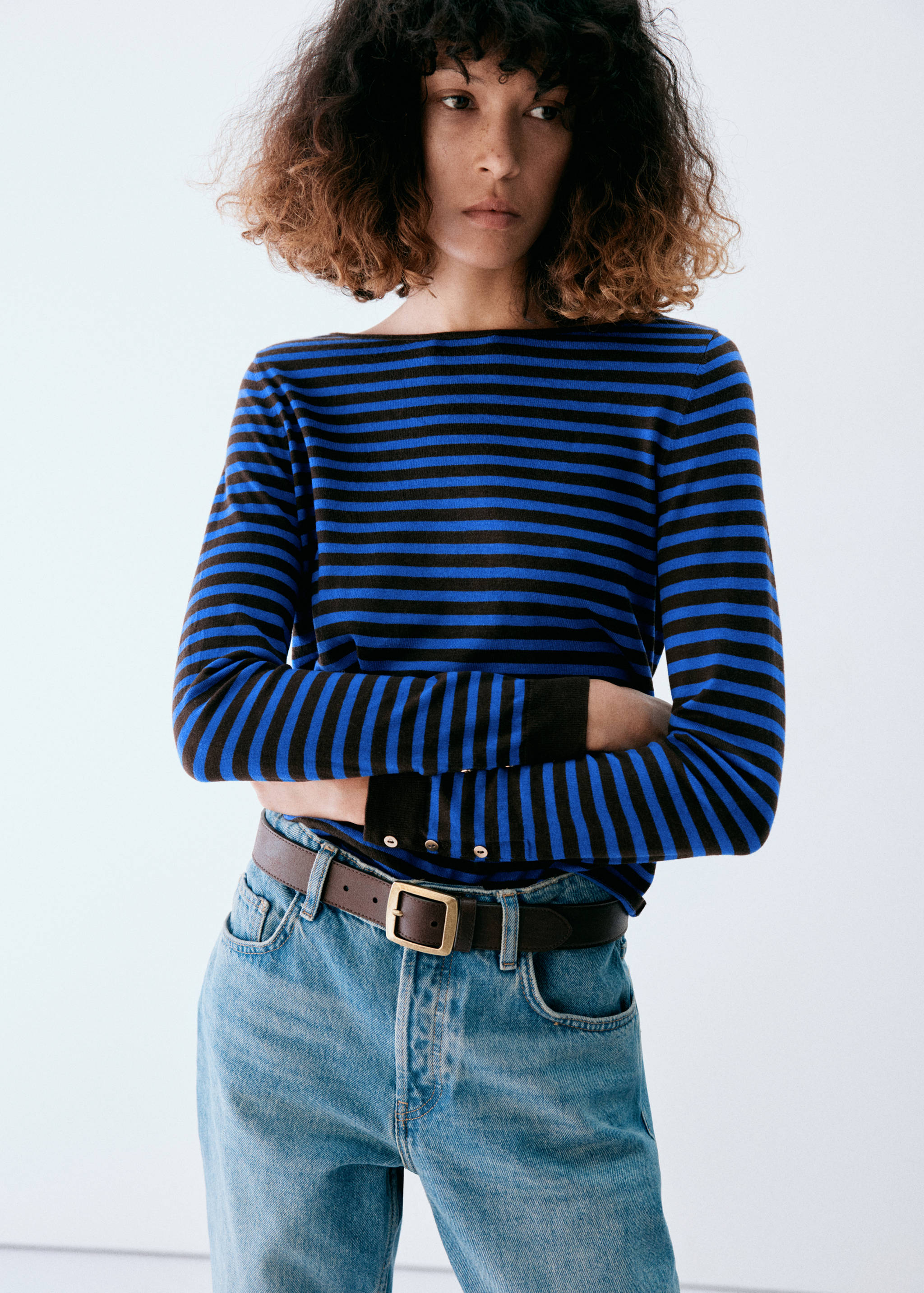 Knit striped sweater - Medium plane