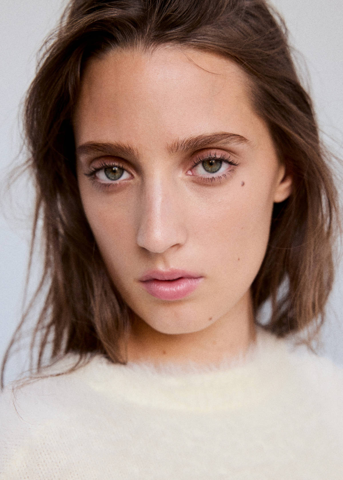 Faux fur jumper with a crew neck — Ecru