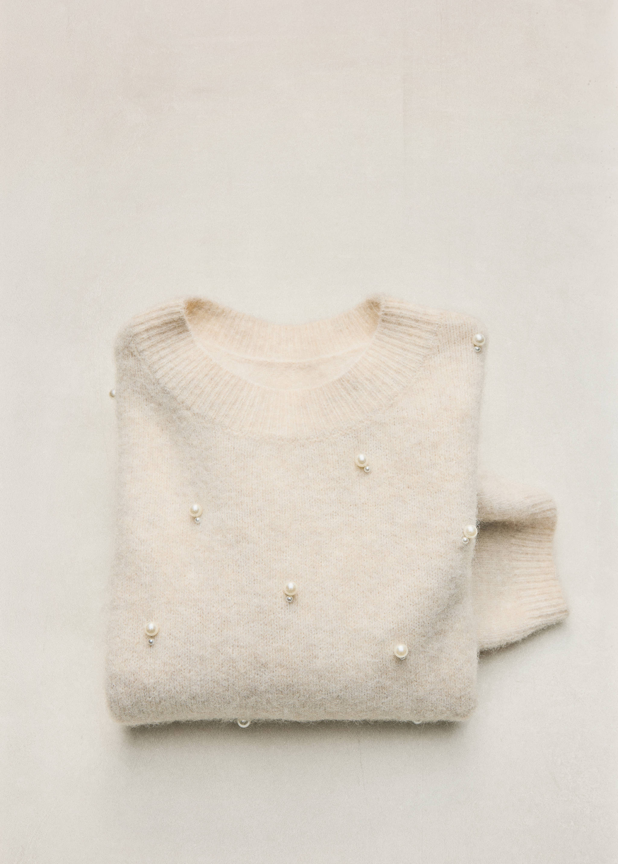 Short-sleeved jumper with pearls - Details of the article 5