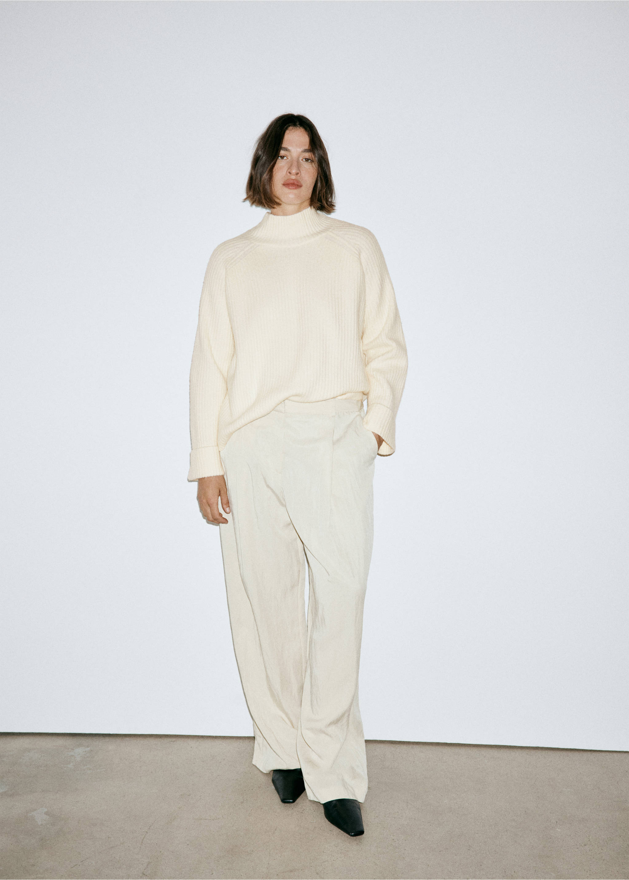Marl high-neck jumper - Details of the article 5, Ecru. Ref: 37007813-00.