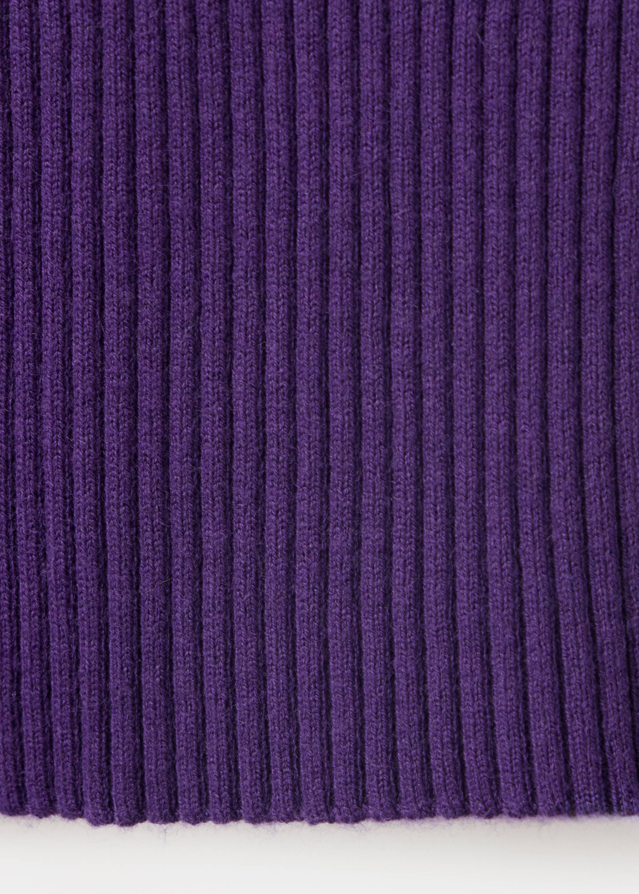 Ribbed sweater with zip - Details of the article 0