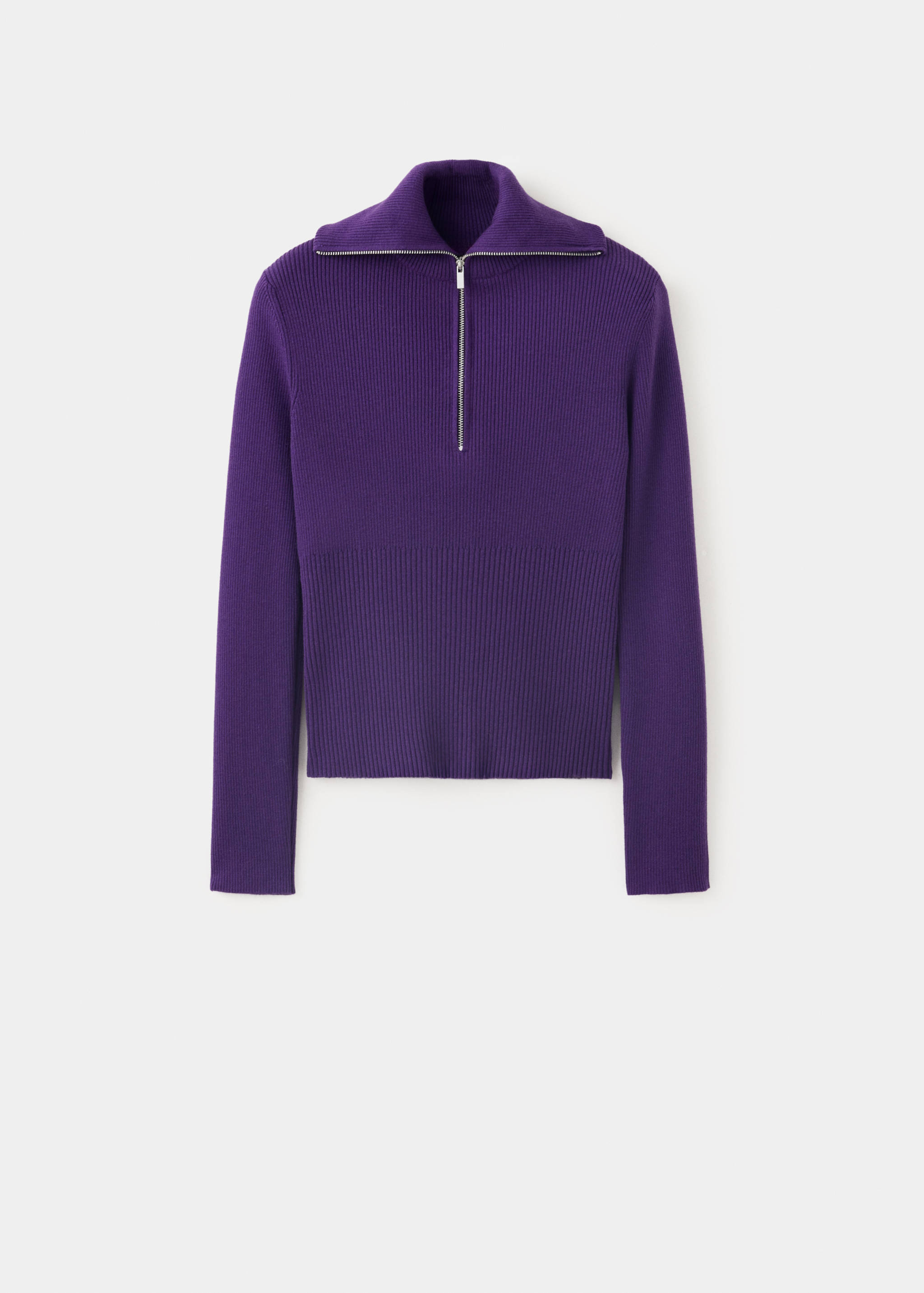 Purple knitted jersey with a ribbed high neck and metal half-zip closure.