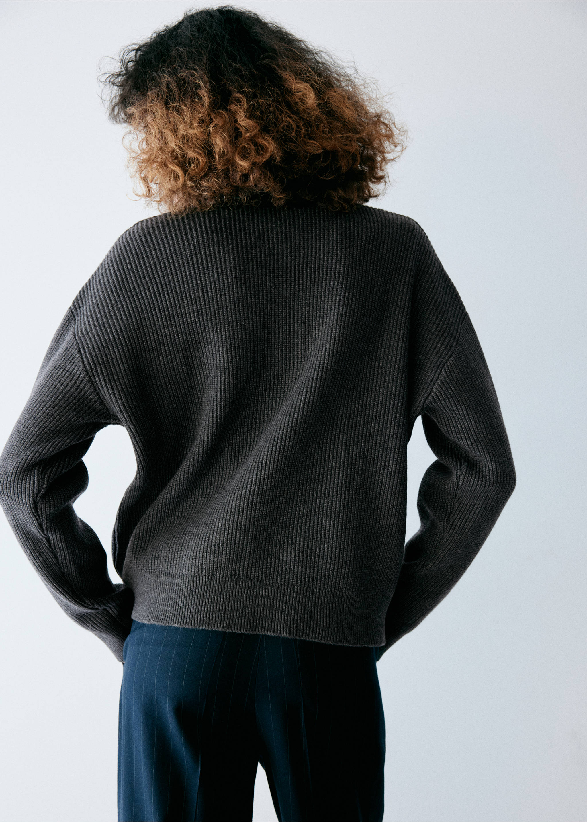 Pull en maille combiné contrastant - Verso de l’article, Gris anthracite. Ref: 37007816-00.