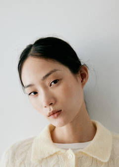 Cable-knit polo-neck jumper — Vanilla 1