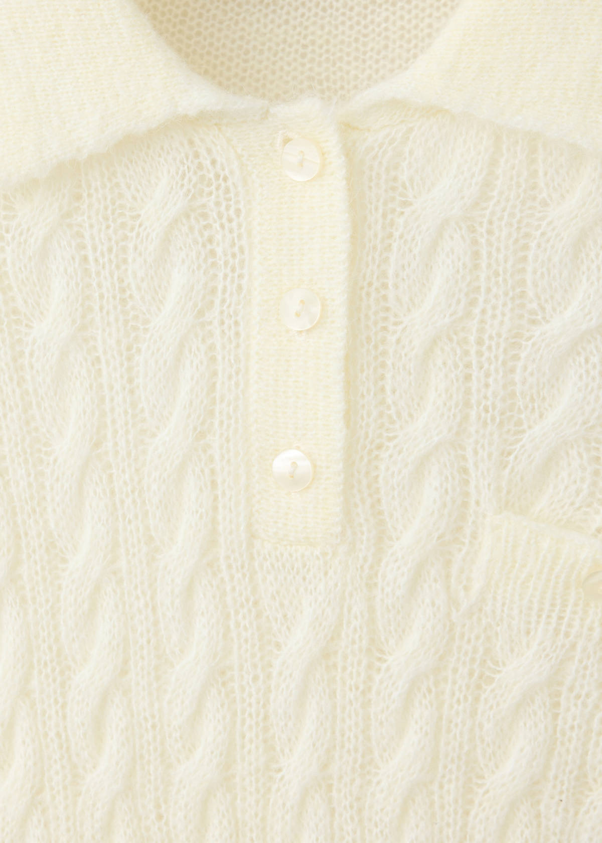 Cable-knit polo-neck jumper — Vanilla