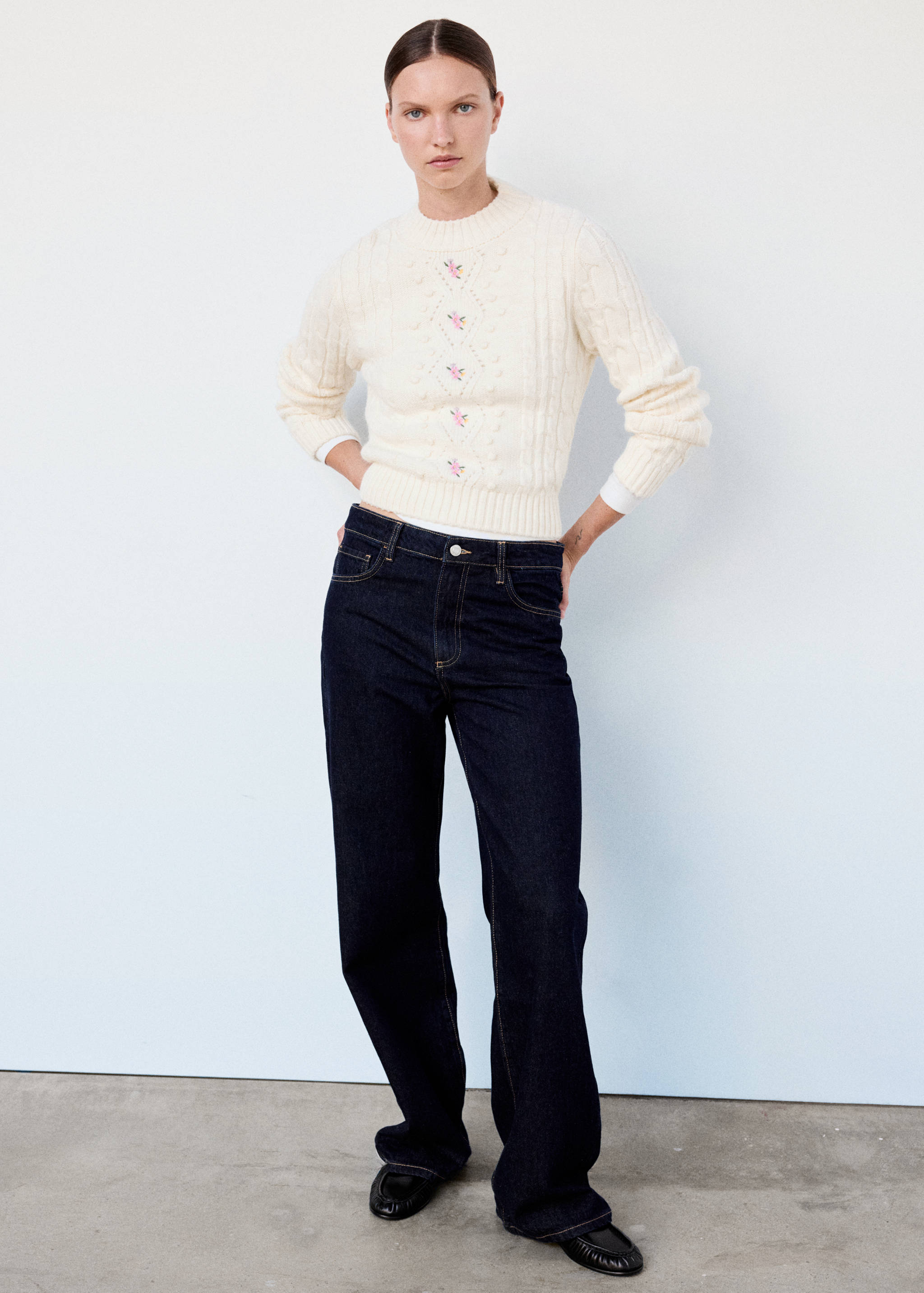 Midweight cable-knit jumper - General plane