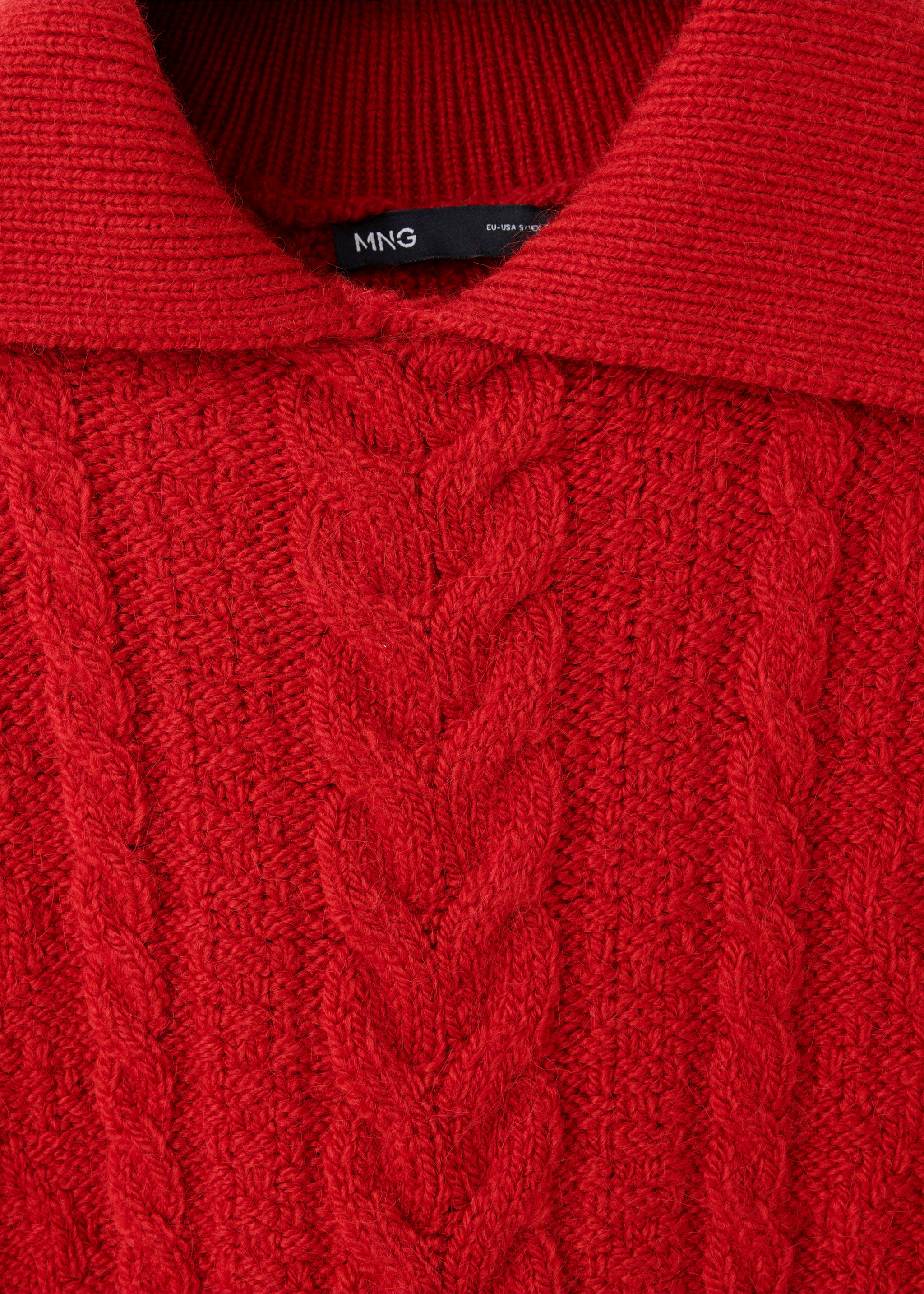 Red cable-knit jersey with a polo collar, Red. Ref: 37007823-00.