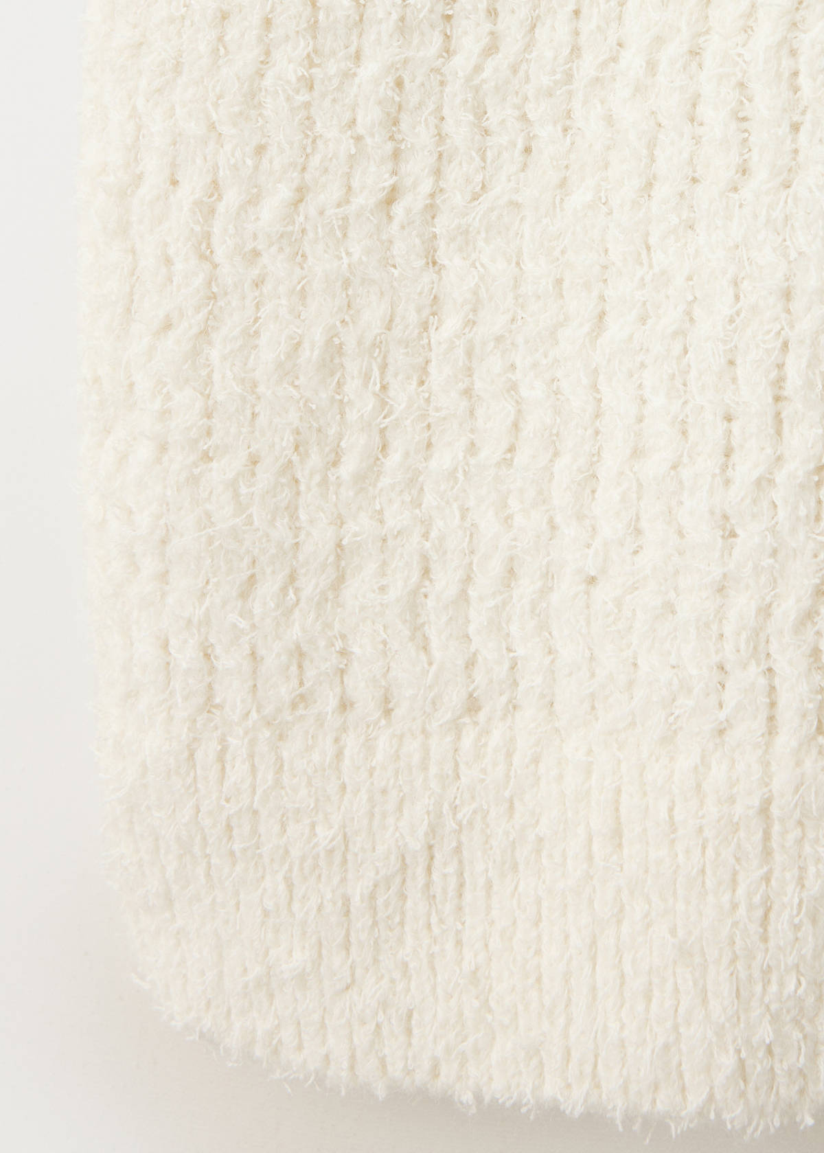 V-neck sweater with scarf — Ecru